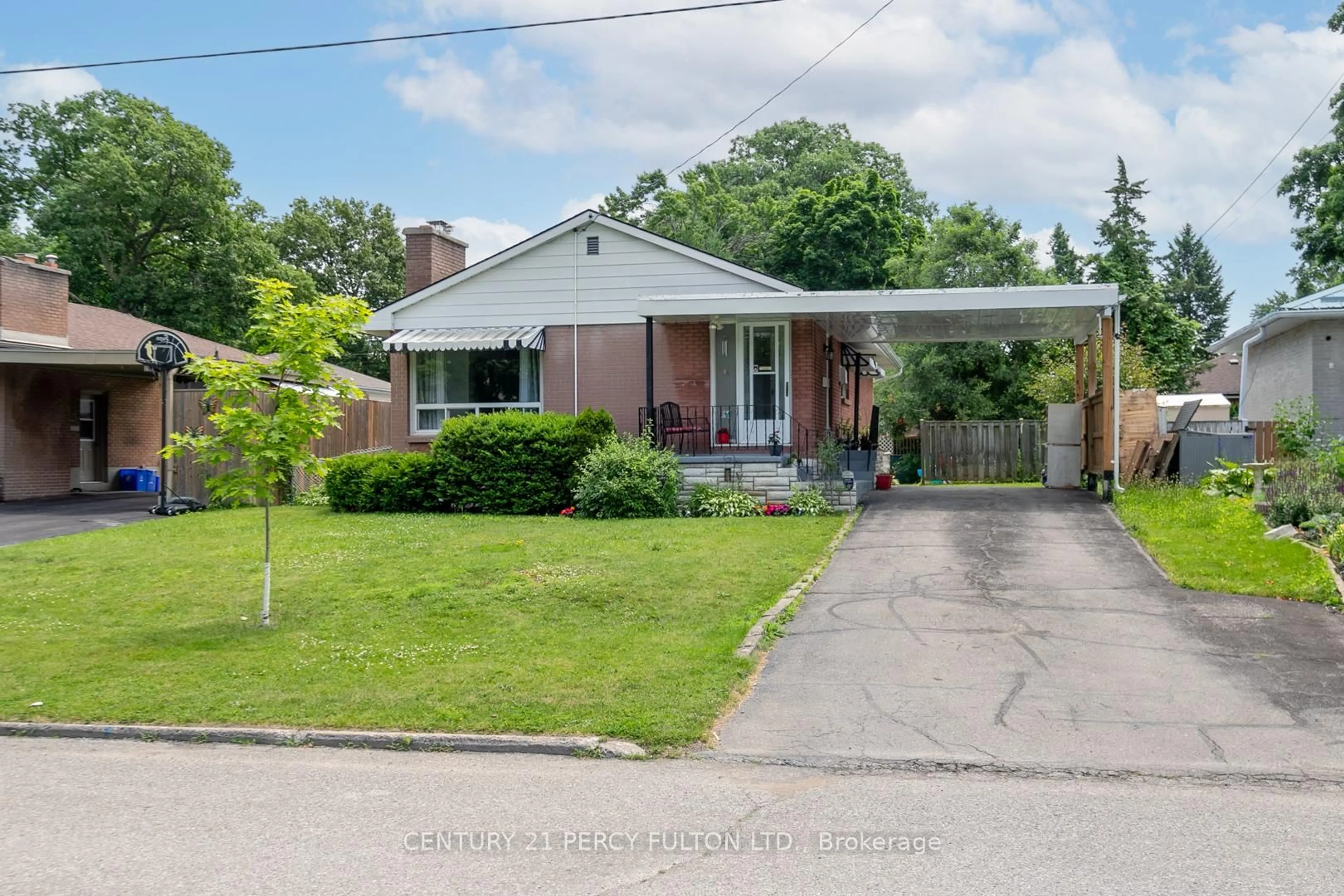 A pic from outside/outdoor area/front of a property/back of a property/a pic from drone, street for 12 Northwood Cres, Belleville Ontario K8N 1X5