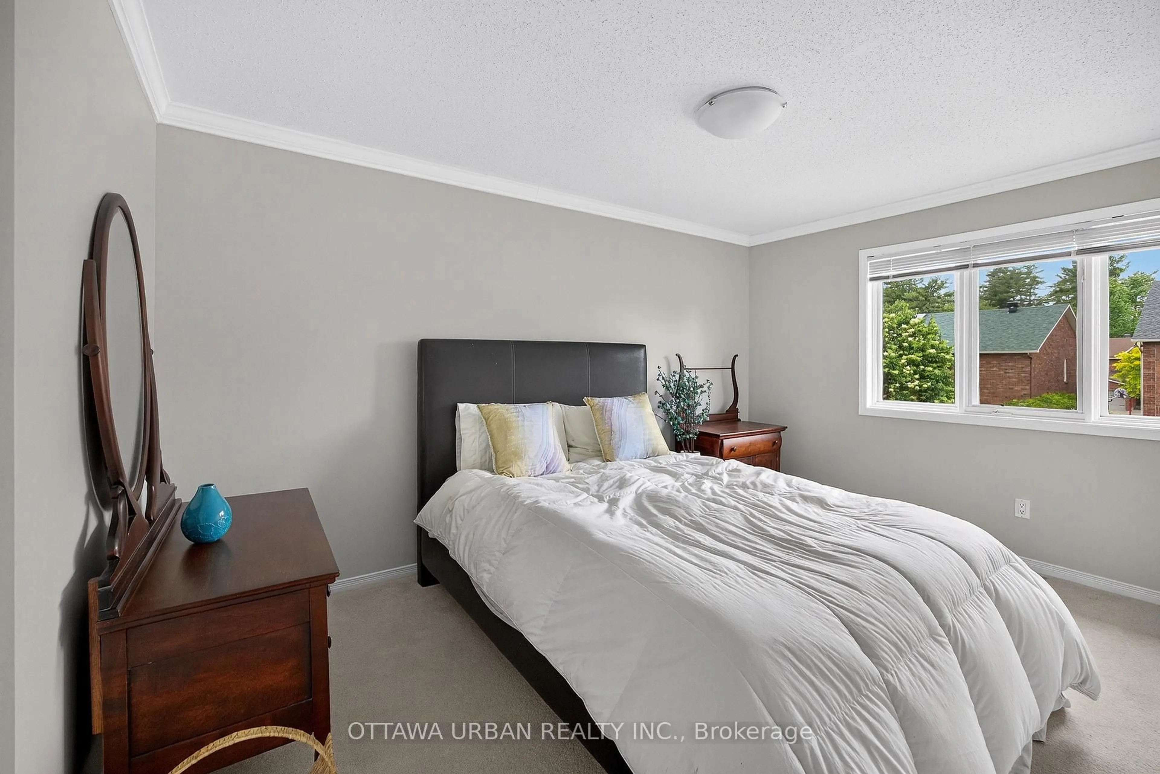 Bedroom with bed, unknown for 6267 Ravine Way, Ottawa Ontario K1C 7G1