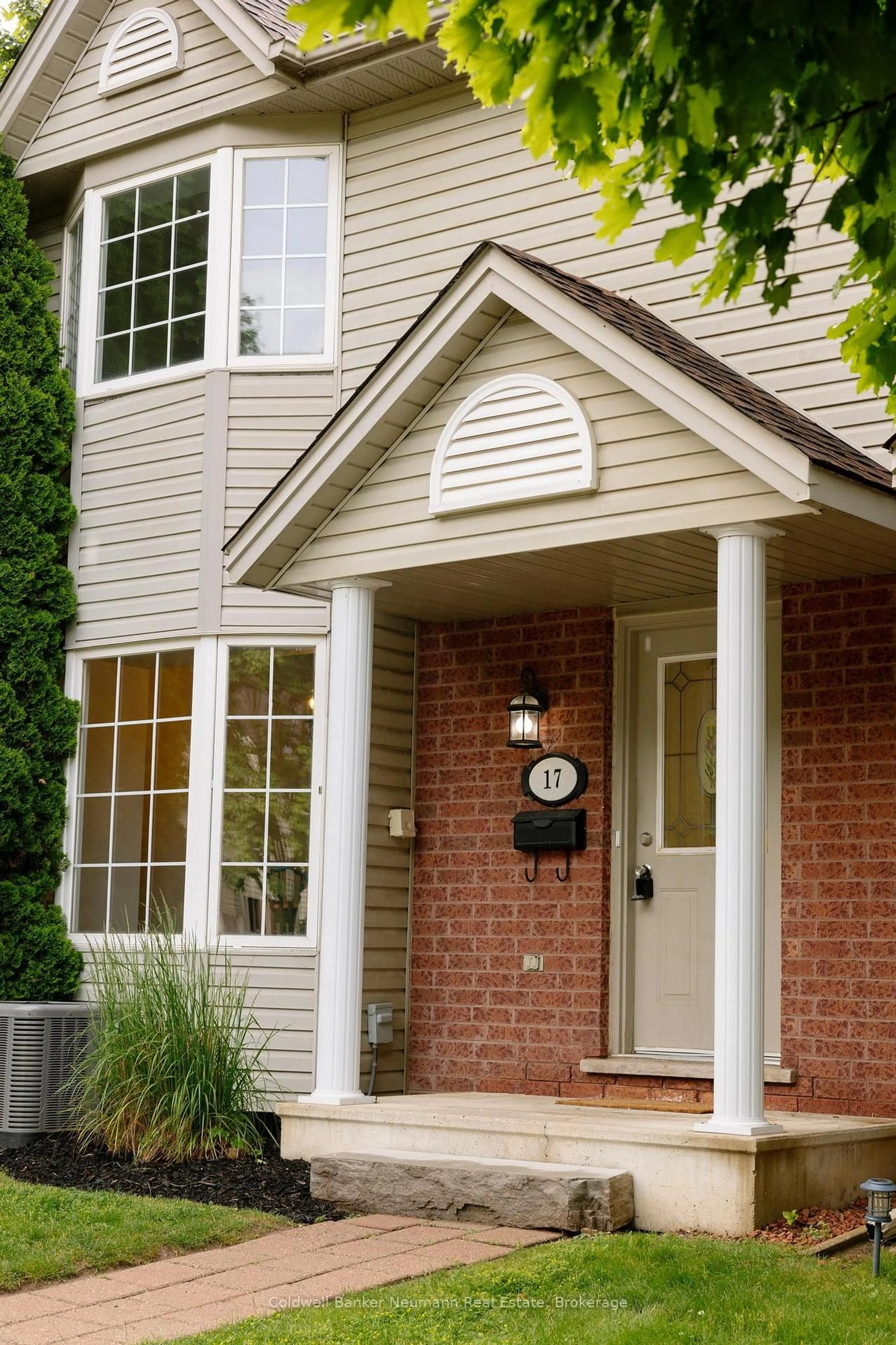 Home with brick exterior material, street for 235 Saginaw Pkwy #17, Cambridge Ontario N1T 1X4