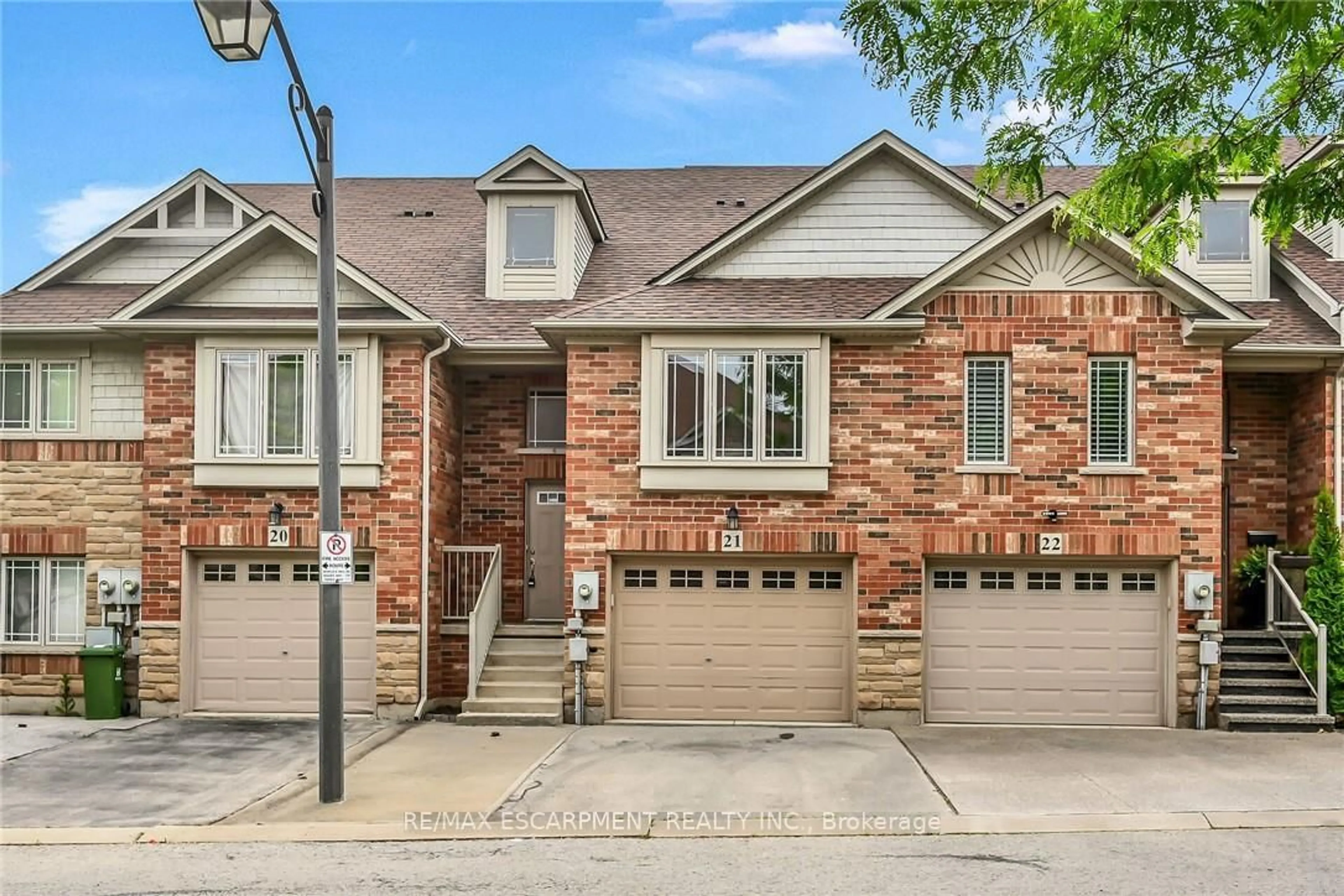 Home with brick exterior material, street for 242 Upper Mount Albion Rd #21, Hamilton Ontario L8J 0B1