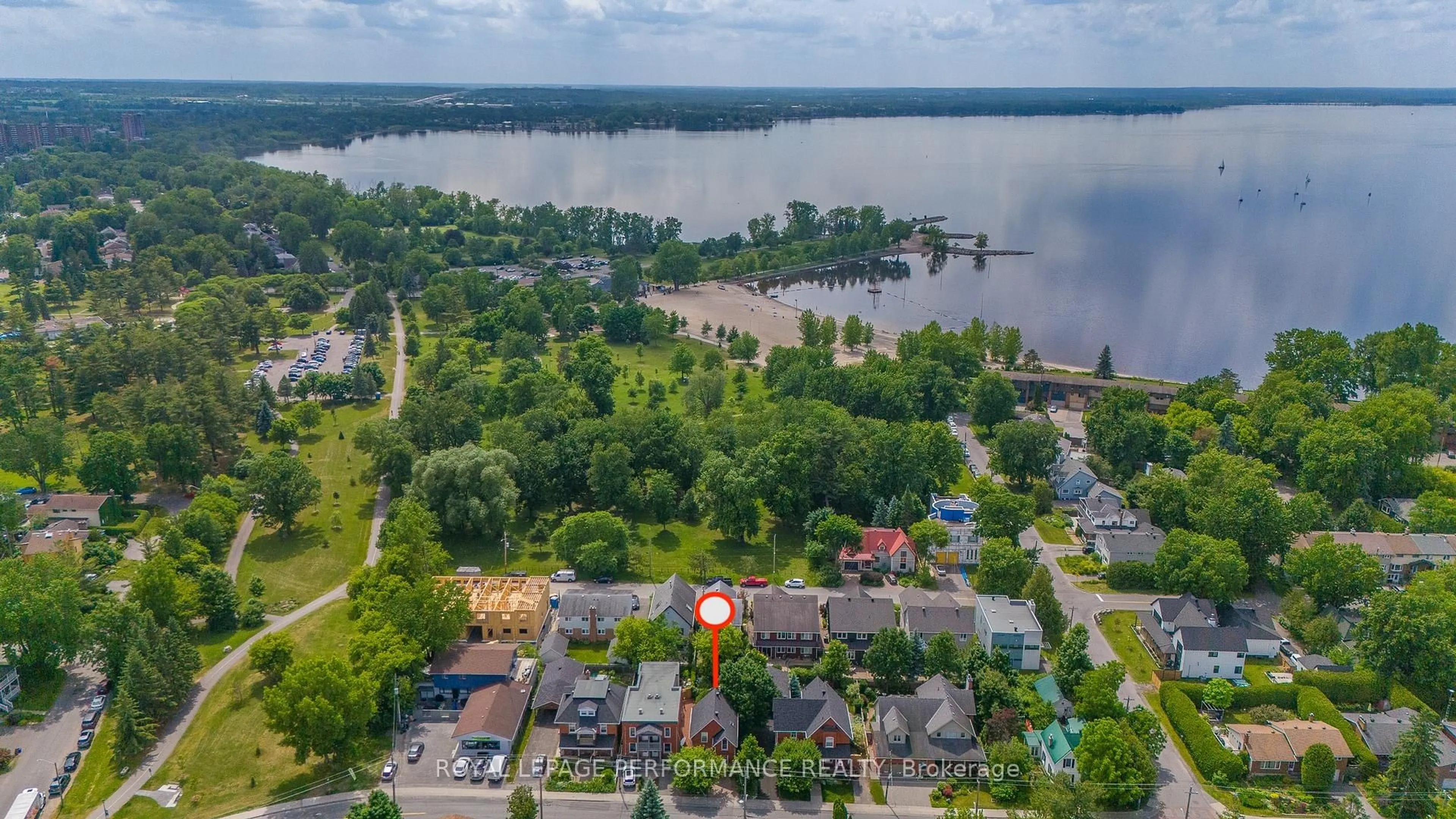 A pic from outside/outdoor area/front of a property/back of a property/a pic from drone, water/lake/river/ocean view for 236 Britannia Rd, Ottawa Ontario K2B 5X2