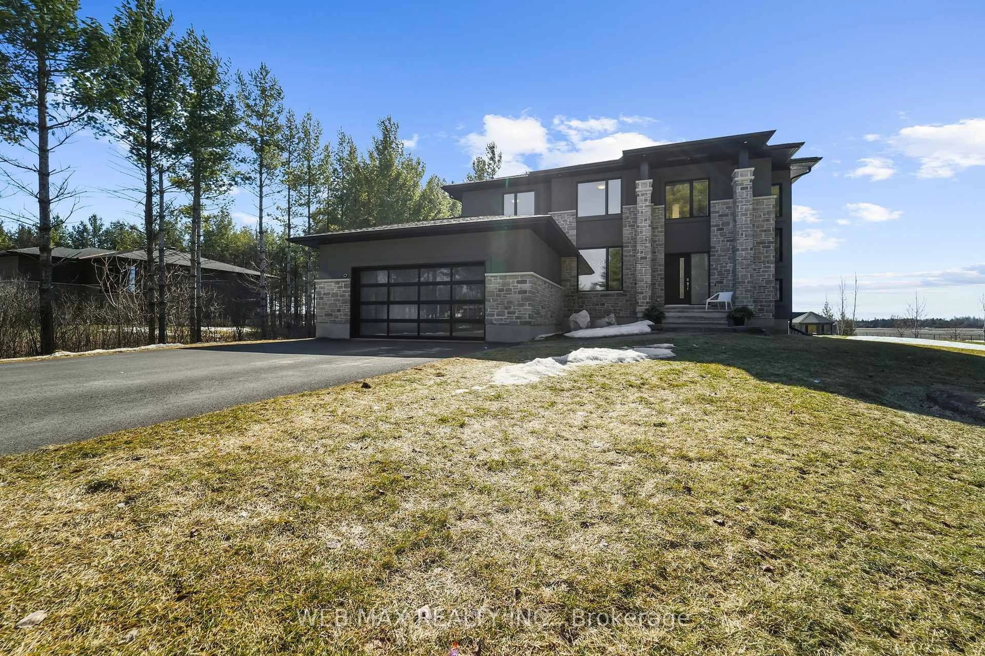 Home with brick exterior material, unknown for 190 Ridgemont Dr, Ashton Ontario K0A 1B0