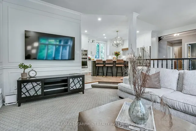 Additional property image - 447 GOLF LINKS Rd