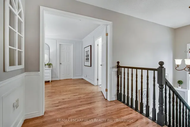 Additional property image - 447 GOLF LINKS Rd