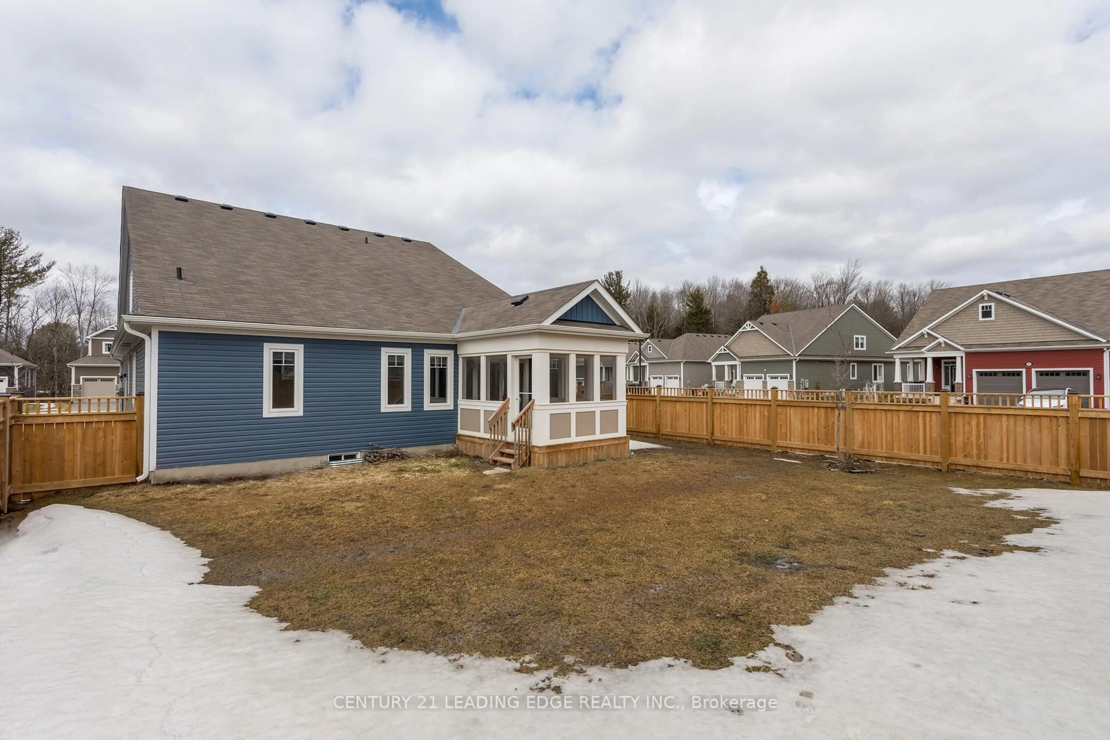 Unknown for 3 Hunter Pl, Bracebridge Ontario P1L 0A9