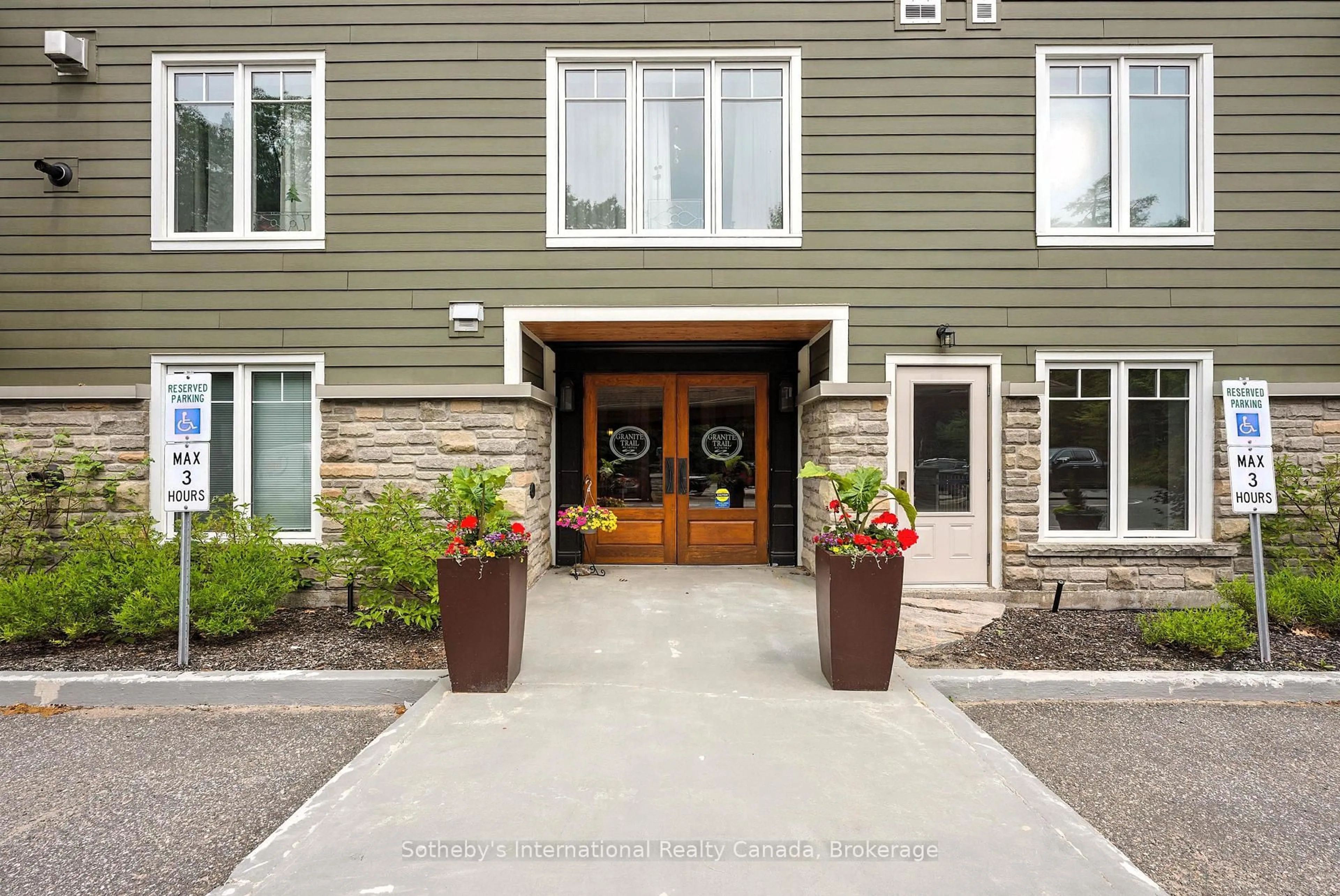 Unknown for 391 James St #106, Gravenhurst Ontario P1P 0A5
