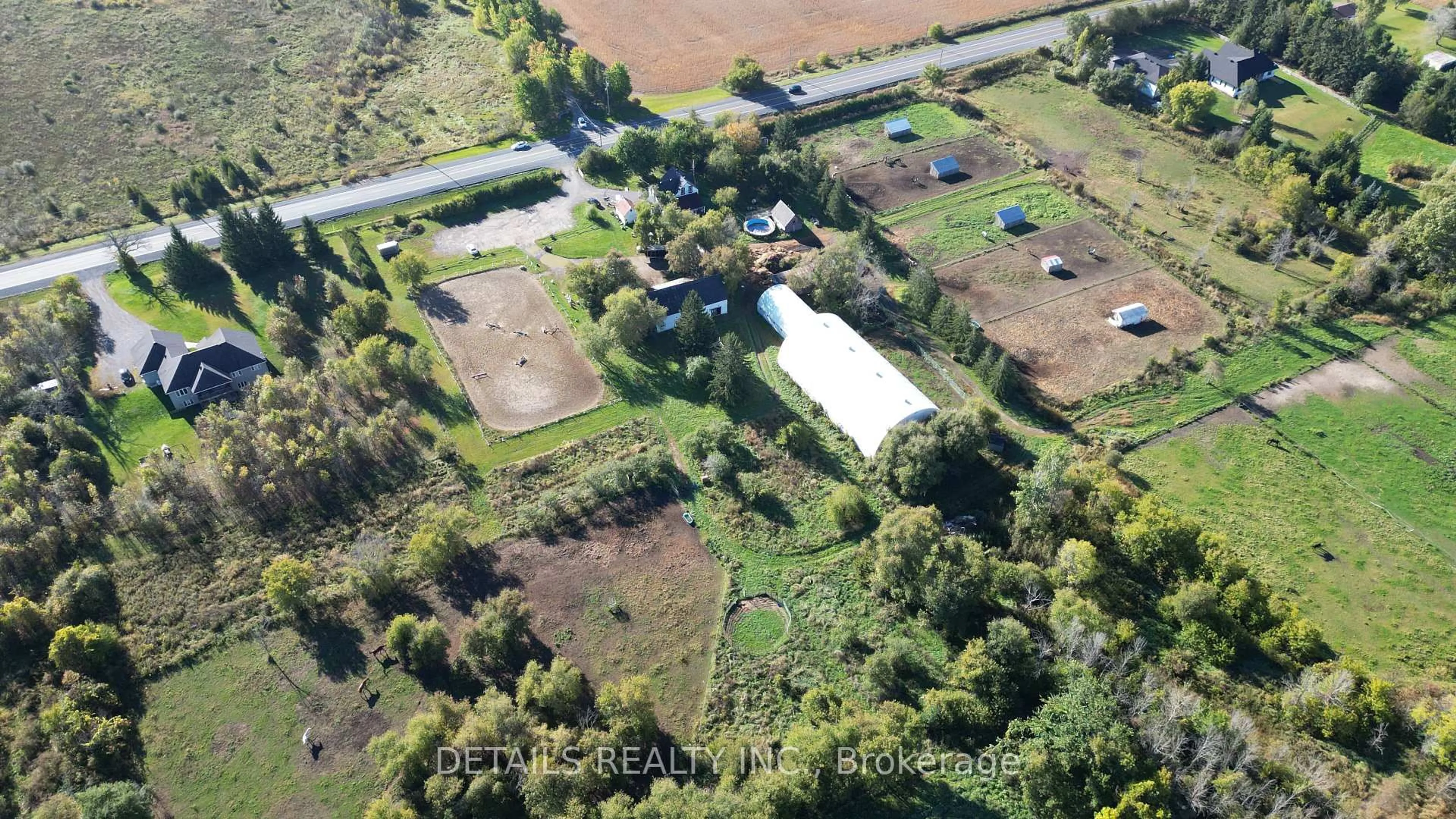 A pic from outside/outdoor area/front of a property/back of a property/a pic from drone, street for 7661 Franktown Rd, Richmond Ontario K0A 2Z0