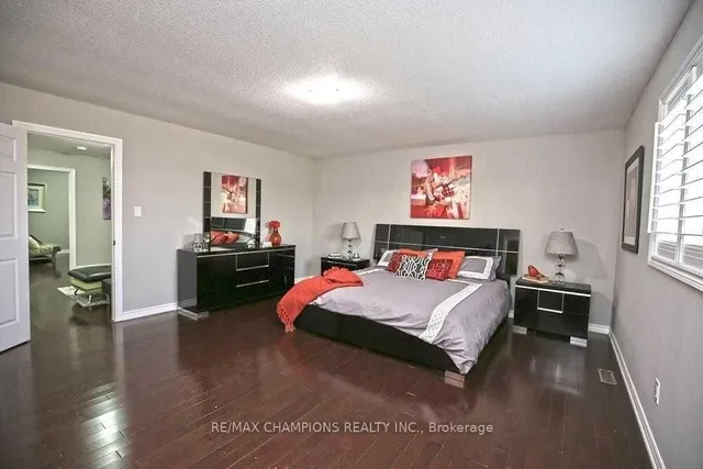 Additional property image - 115 Medici Lane
