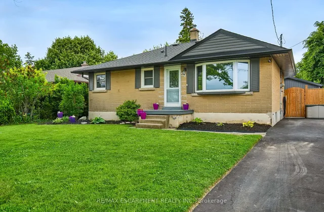 Additional property image - 50 Sandalwood Ave