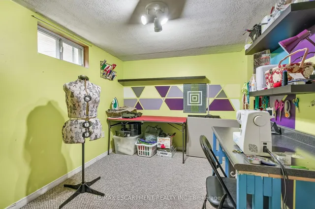 Additional property image - 50 Sandalwood Ave