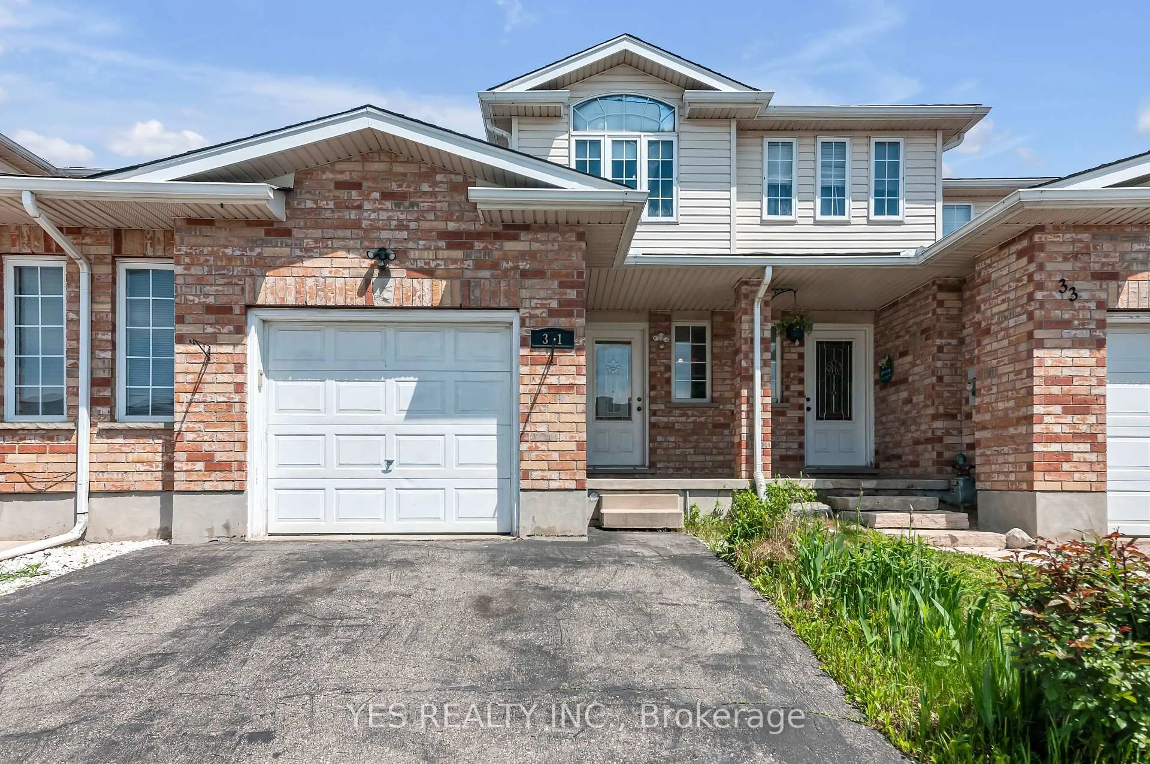 Home with brick exterior material, street for 31 Chester Dr, Cambridge Ontario N1T 2C4