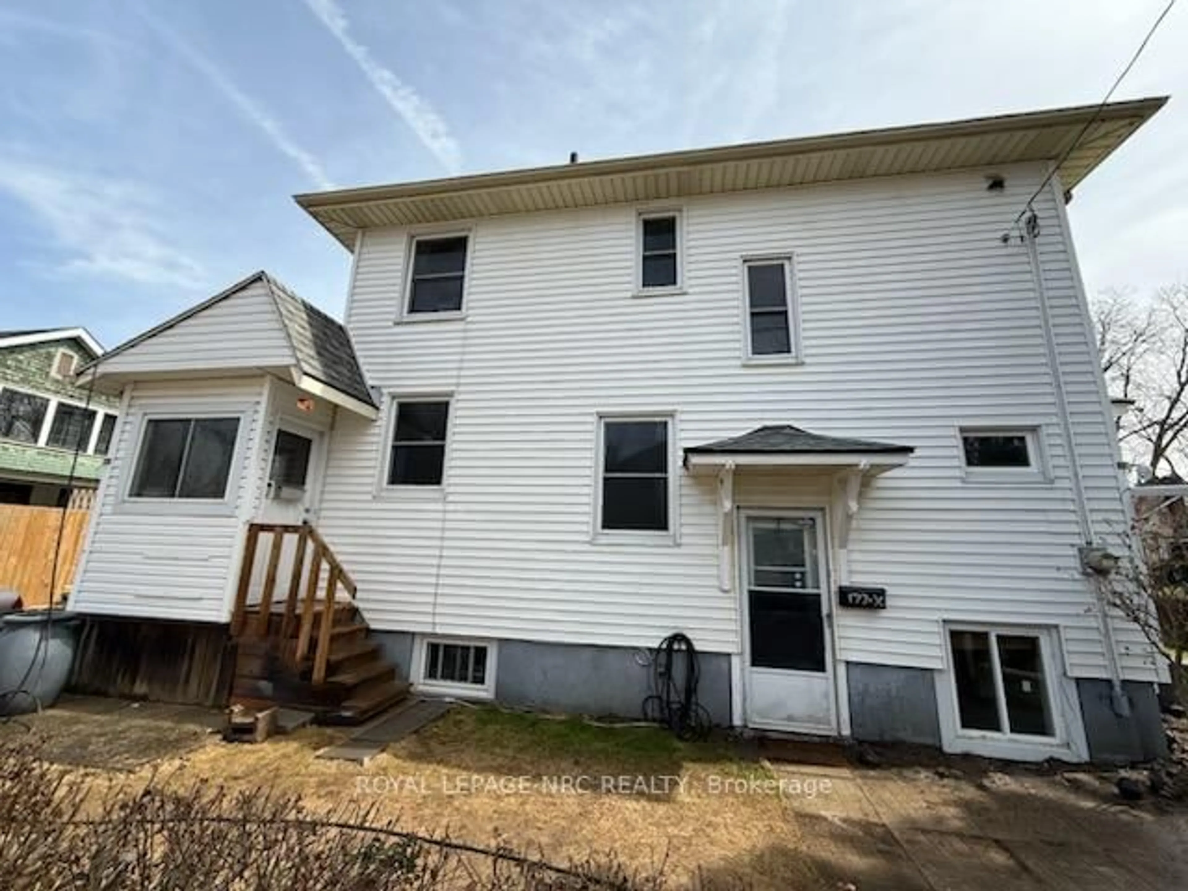 Unknown for 173 Russell Ave, St. Catharines Ontario L2R 1W7