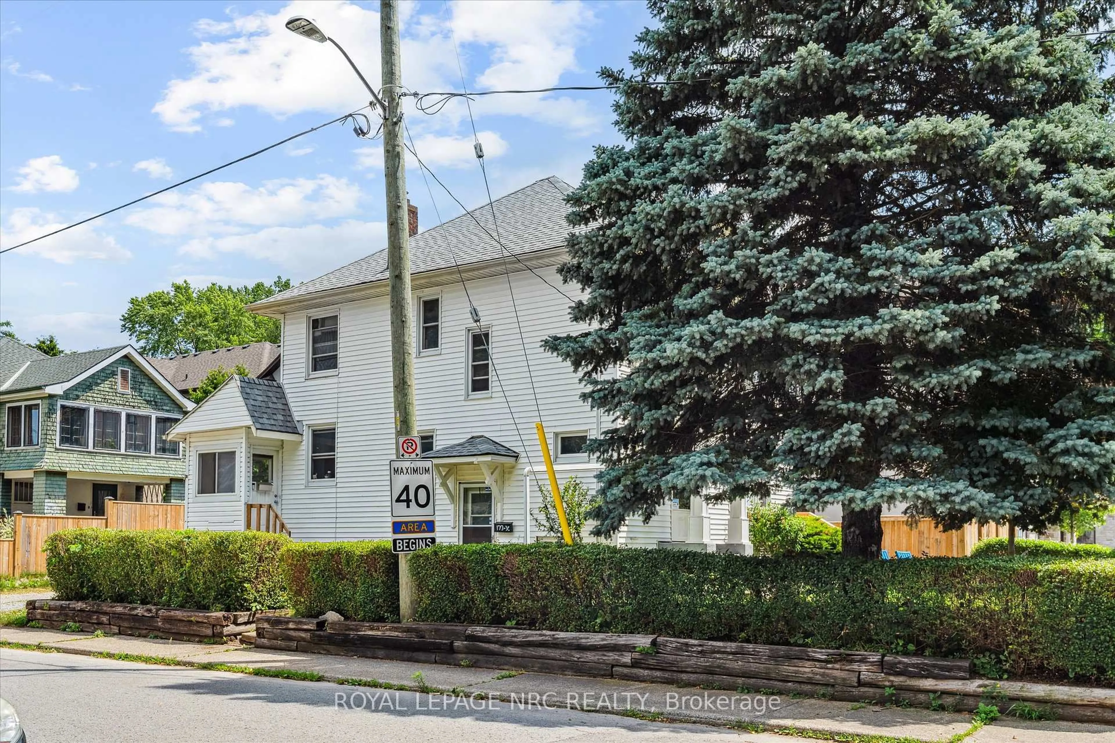 Unknown for 173 Russell Ave, St. Catharines Ontario L2R 1W7