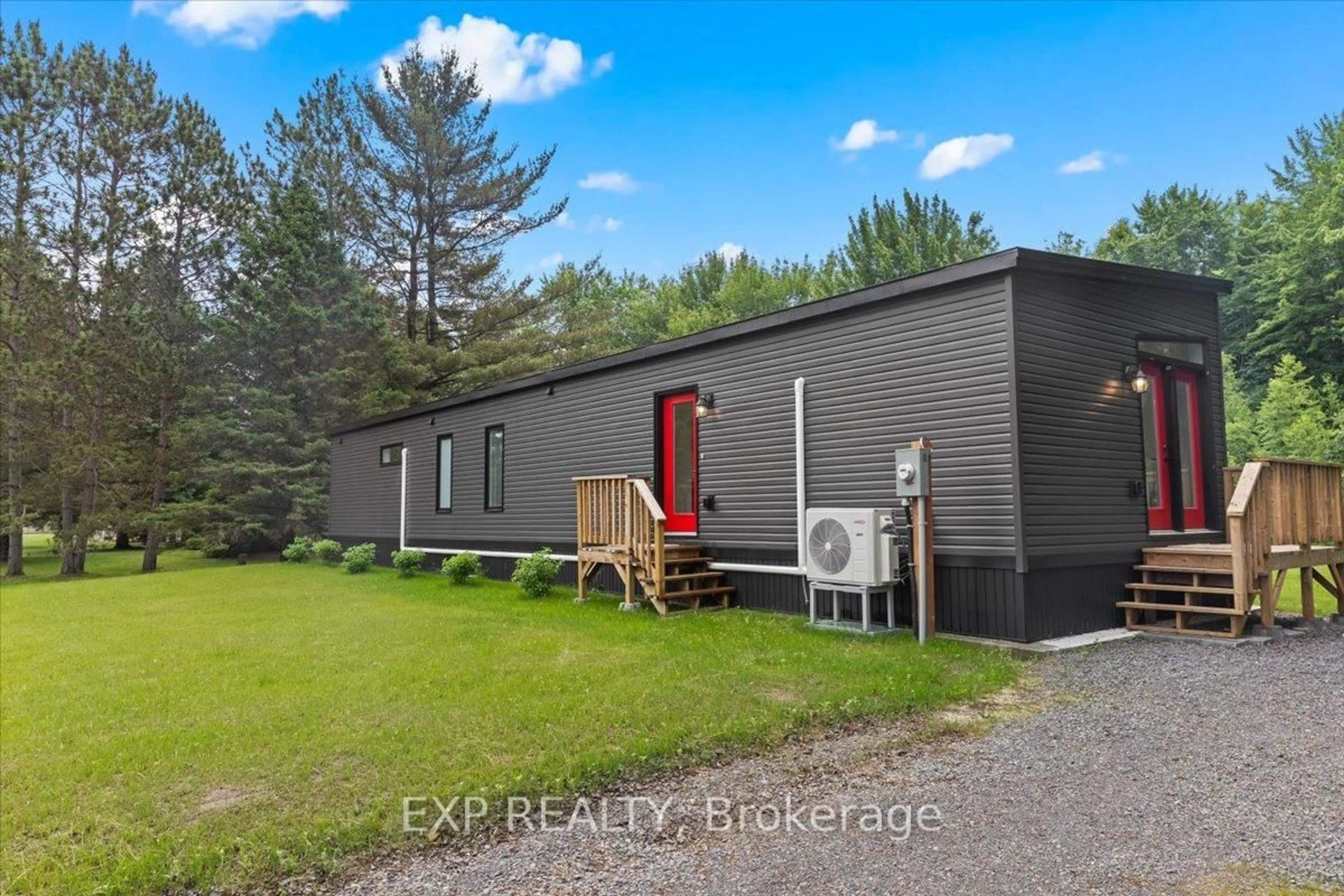 A pic from outside/outdoor area/front of a property/back of a property/a pic from drone, building for 5620 Rockdale Rd #51, Vars Ontario K0A 3H0