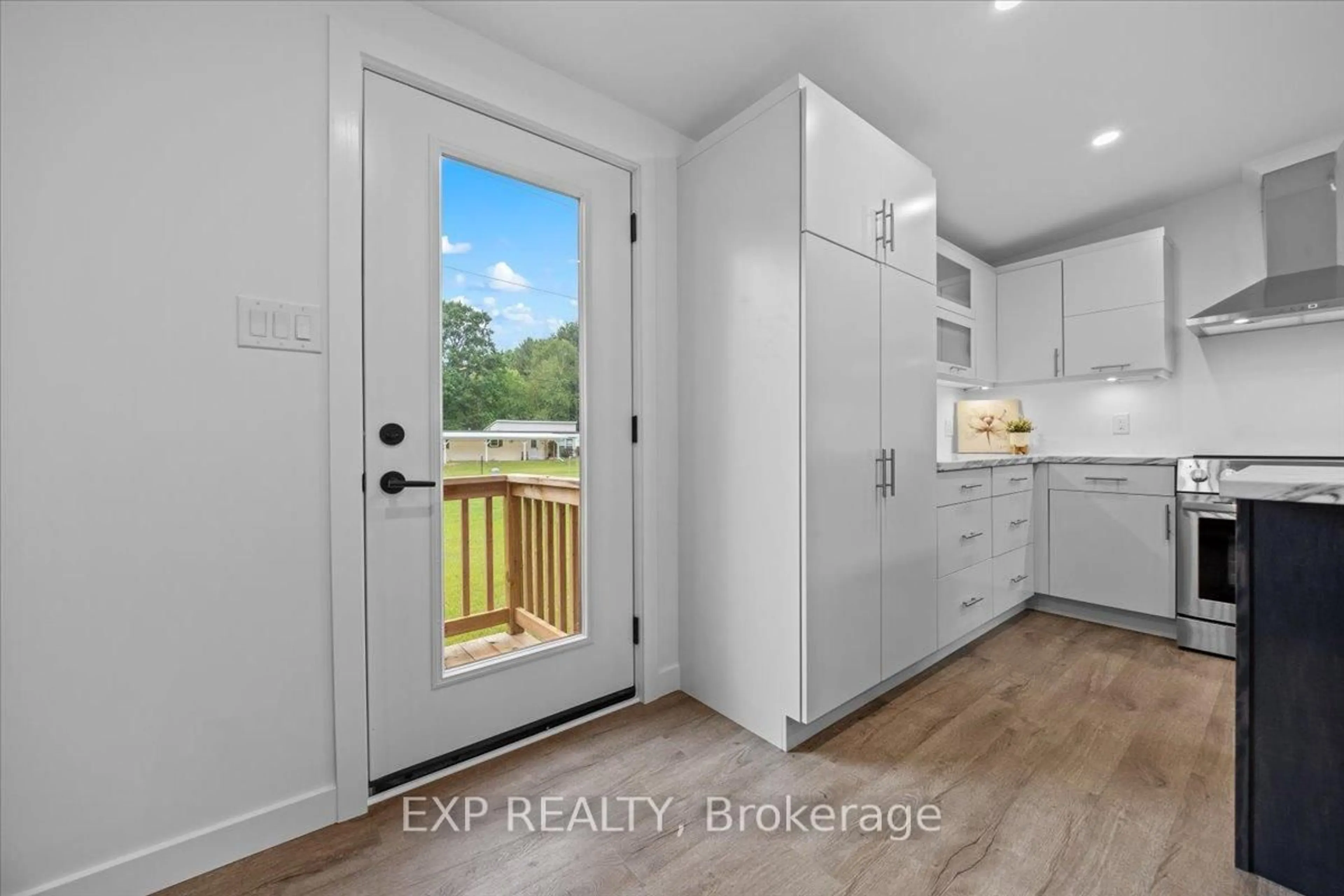 Open concept kitchen, unknown for 5620 Rockdale Rd #51, Vars Ontario K0A 3H0