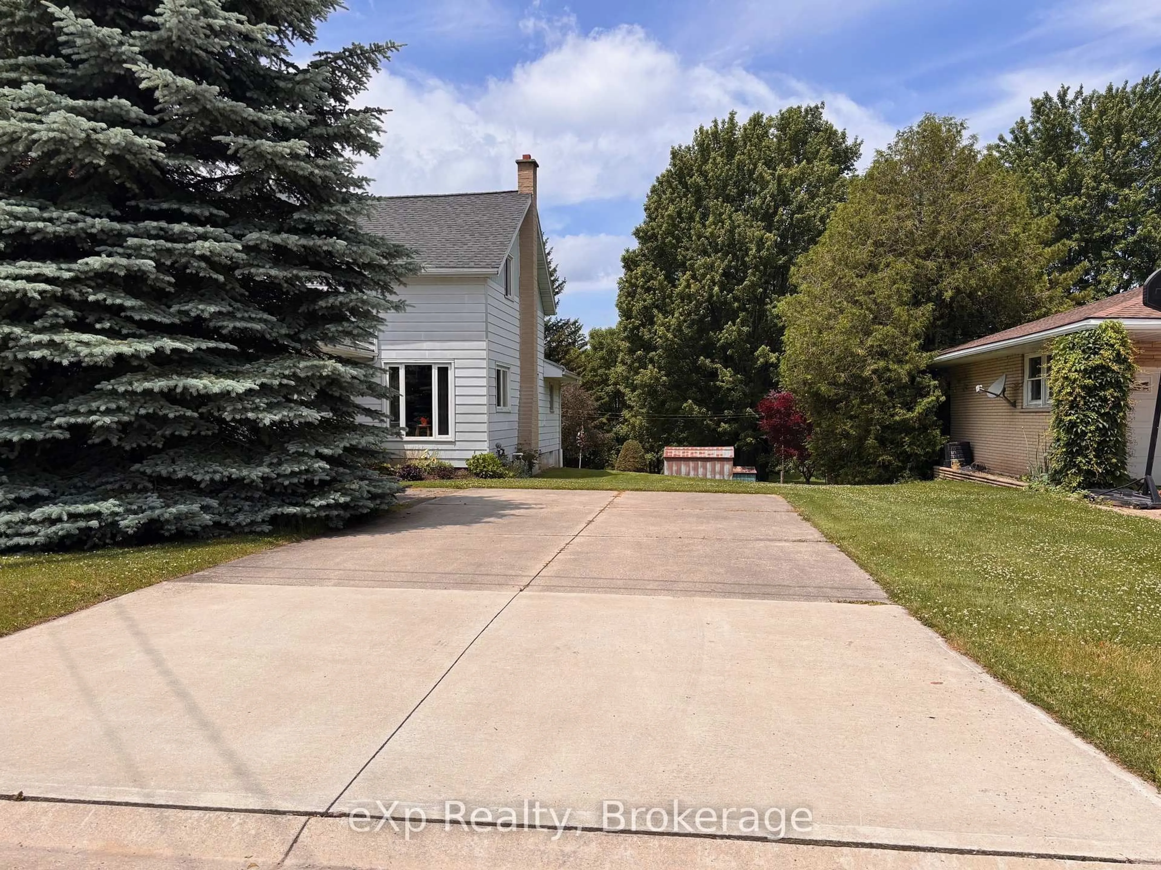 A pic from outside/outdoor area/front of a property/back of a property/a pic from drone, street for 5 Ignatz St, South Bruce Ontario N0G 2J0