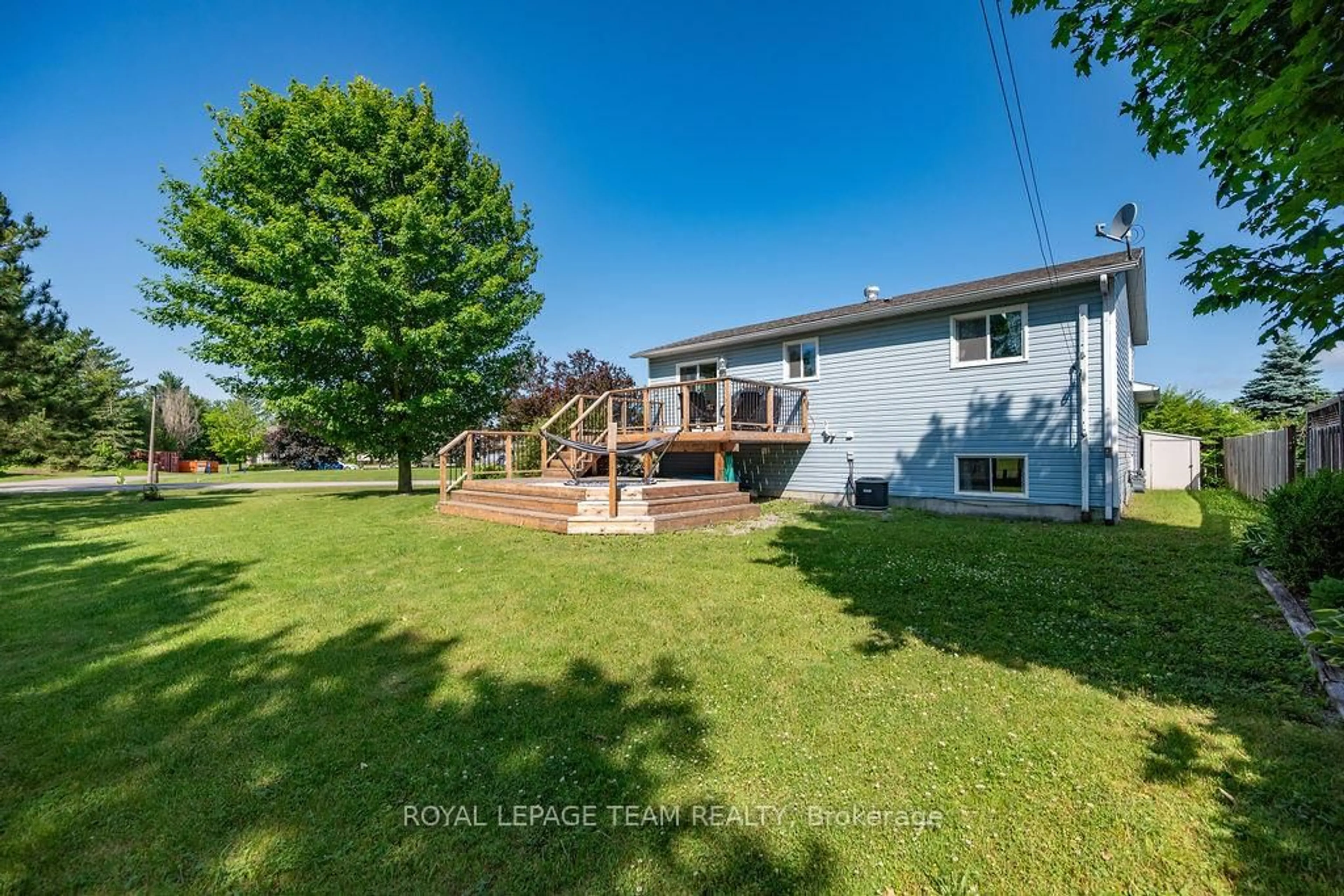 A pic from outside/outdoor area/front of a property/back of a property/a pic from drone, water/lake/river/ocean view for 11 Wren Dr, Cobden Ontario K0J 1K0