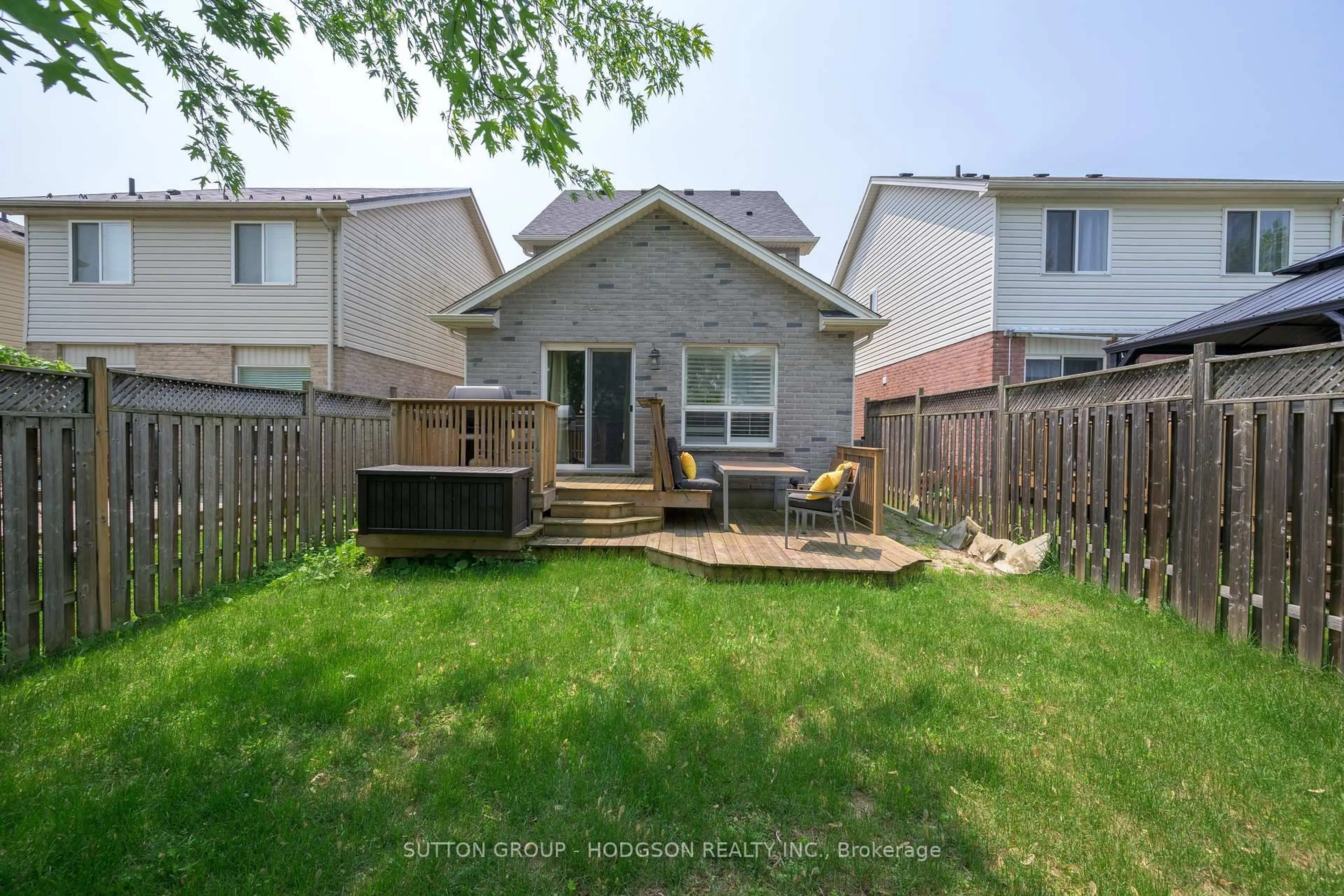 Unknown for 1934 Bloom Cres, London North Ontario N5X 4N3