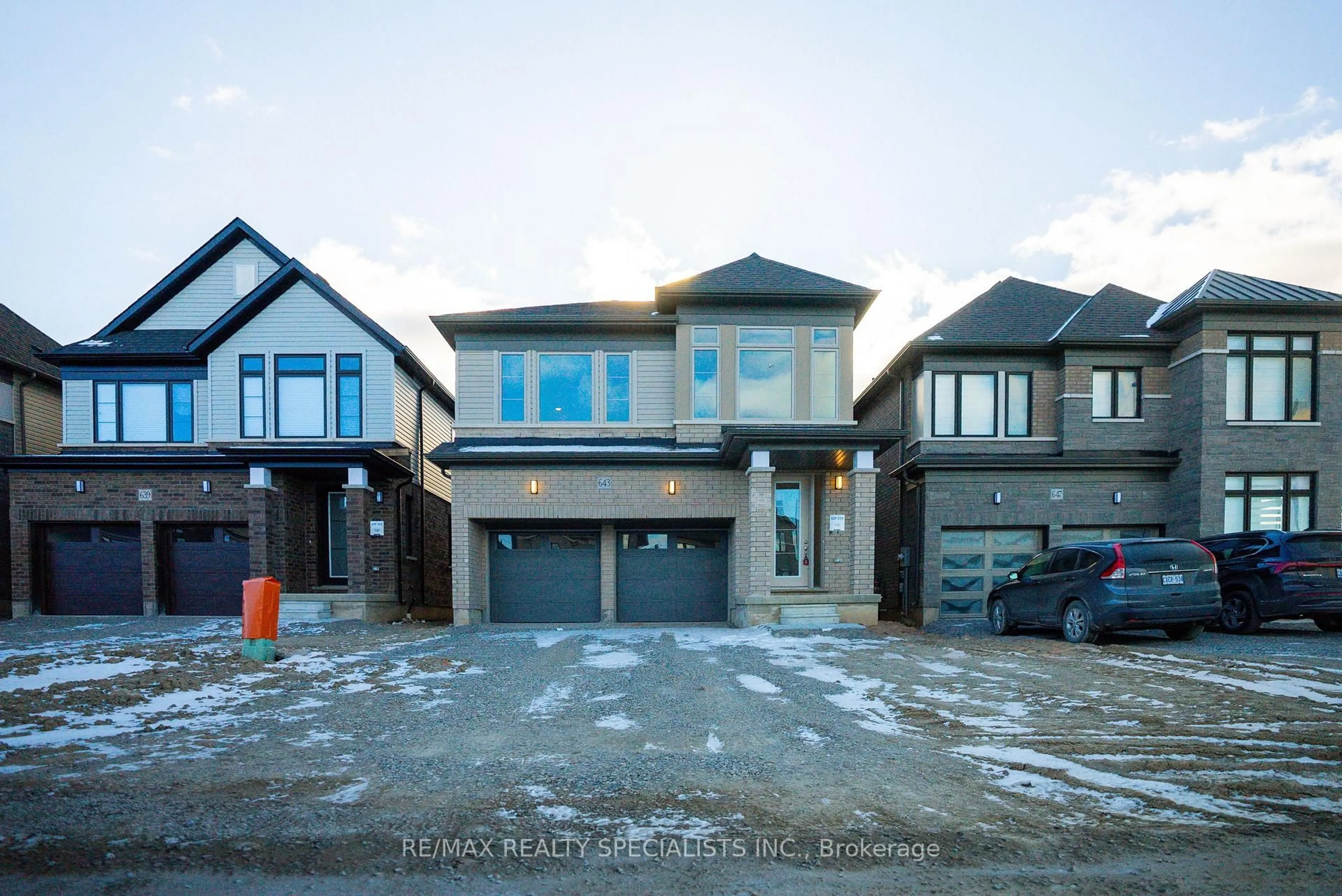 Home with brick exterior material, street for 643 Windwood Rd, Hamilton Ontario L0R 1C0