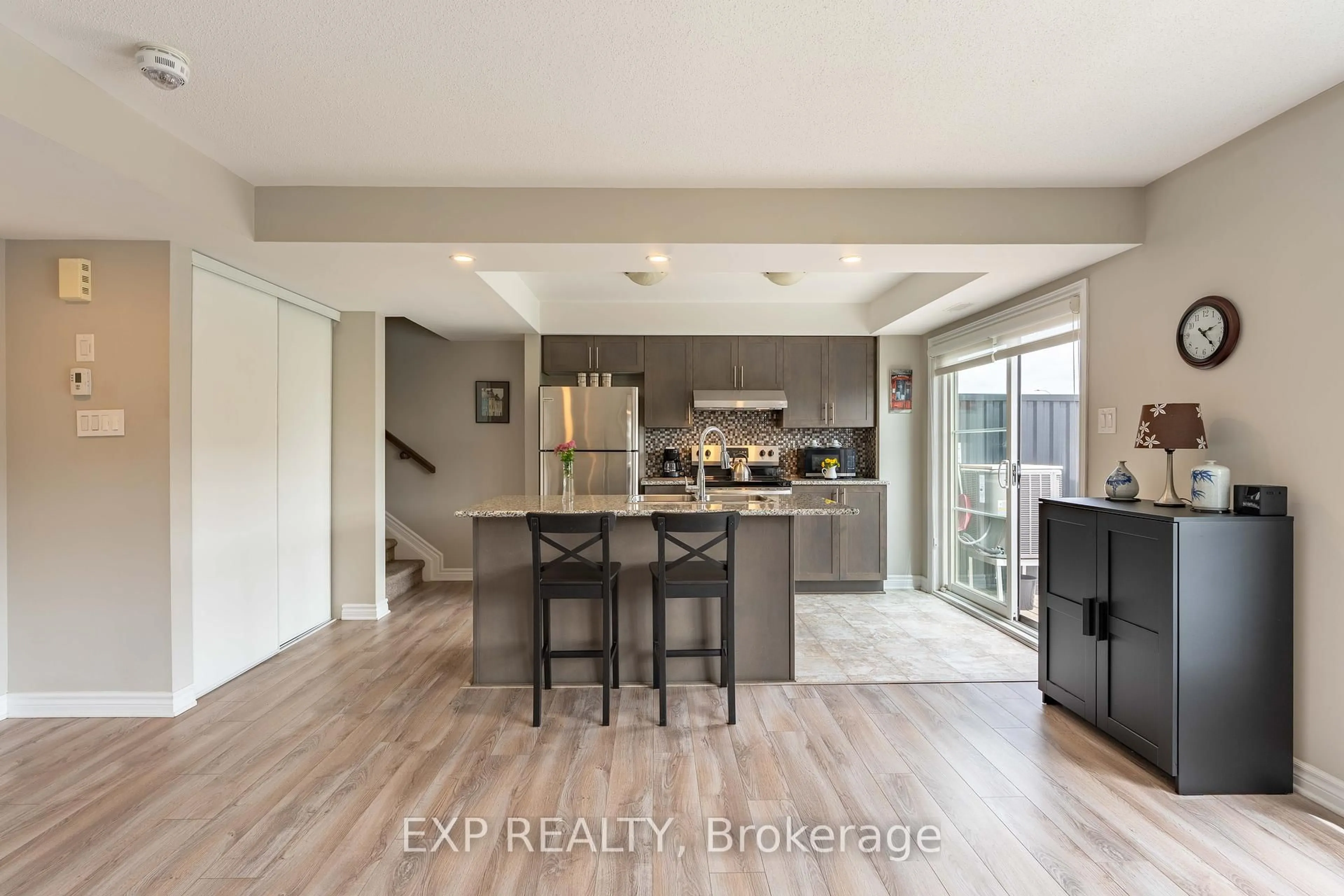 Open concept kitchen, unknown for 735 Chapman Mills Dr, Ottawa Ontario K2J 5X2