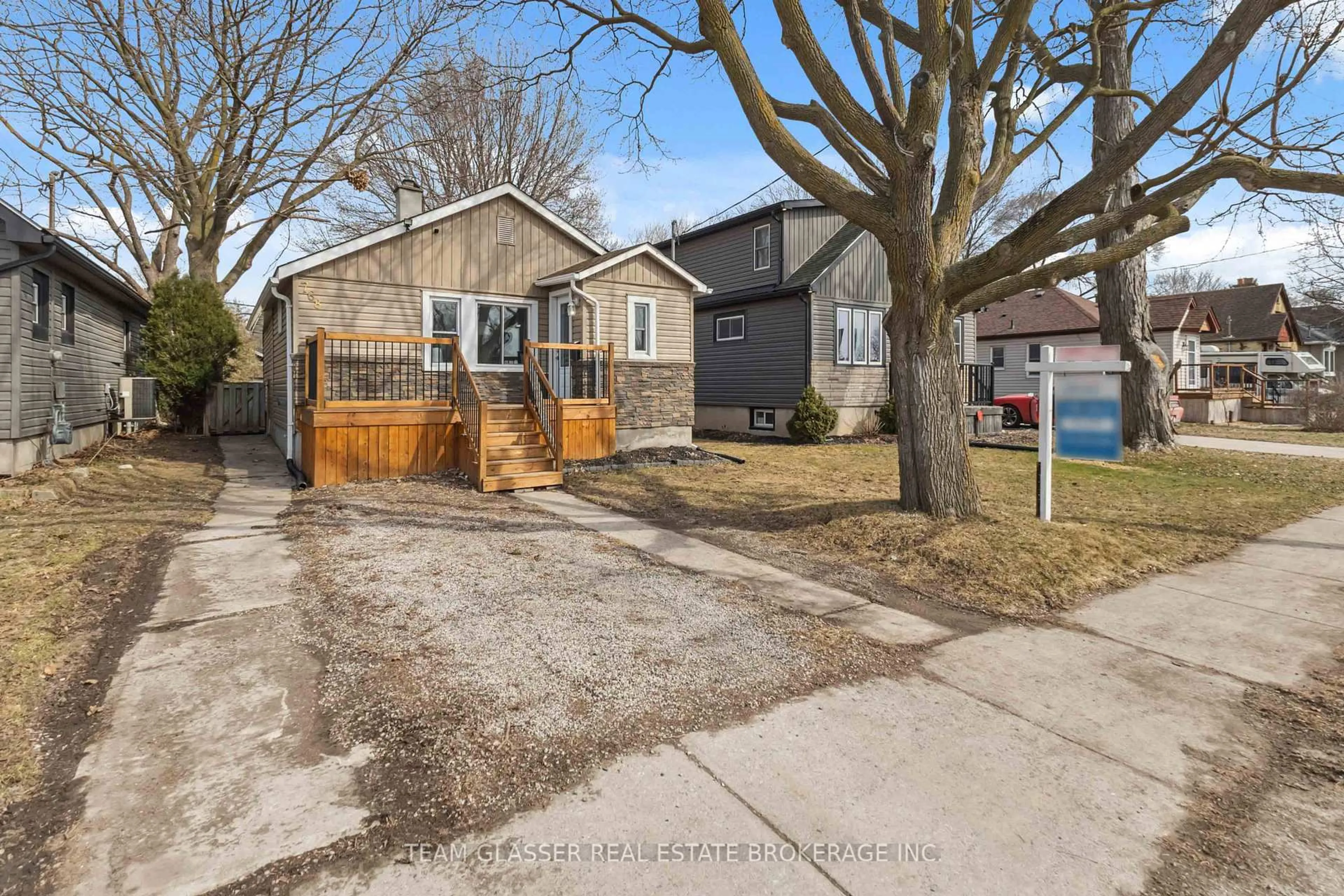 Unknown for 768 GLASGOW St, London East Ontario N5Y 1V9