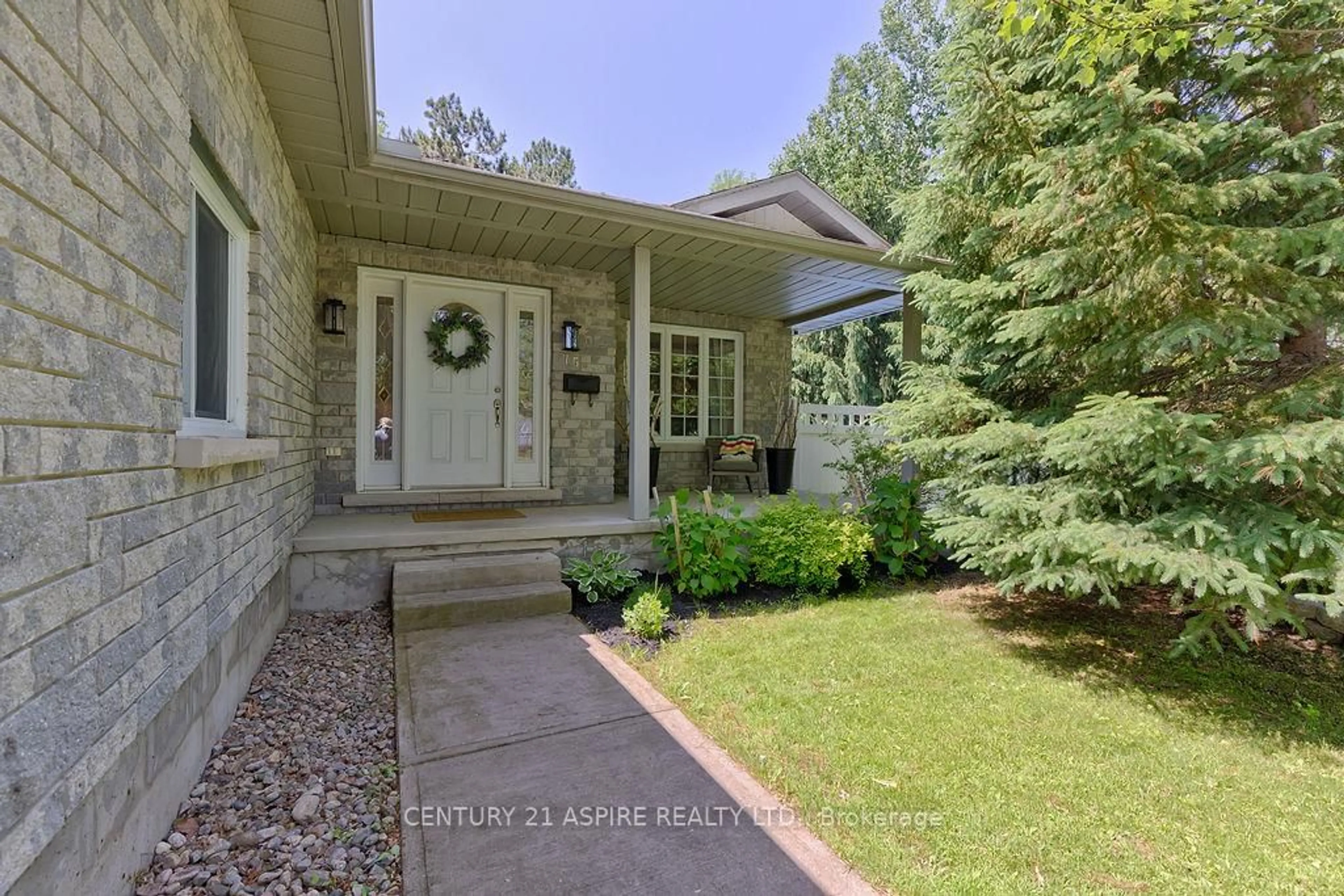 Unknown for 75 Laurentian Dr, Petawawa Ontario K8H 2M4