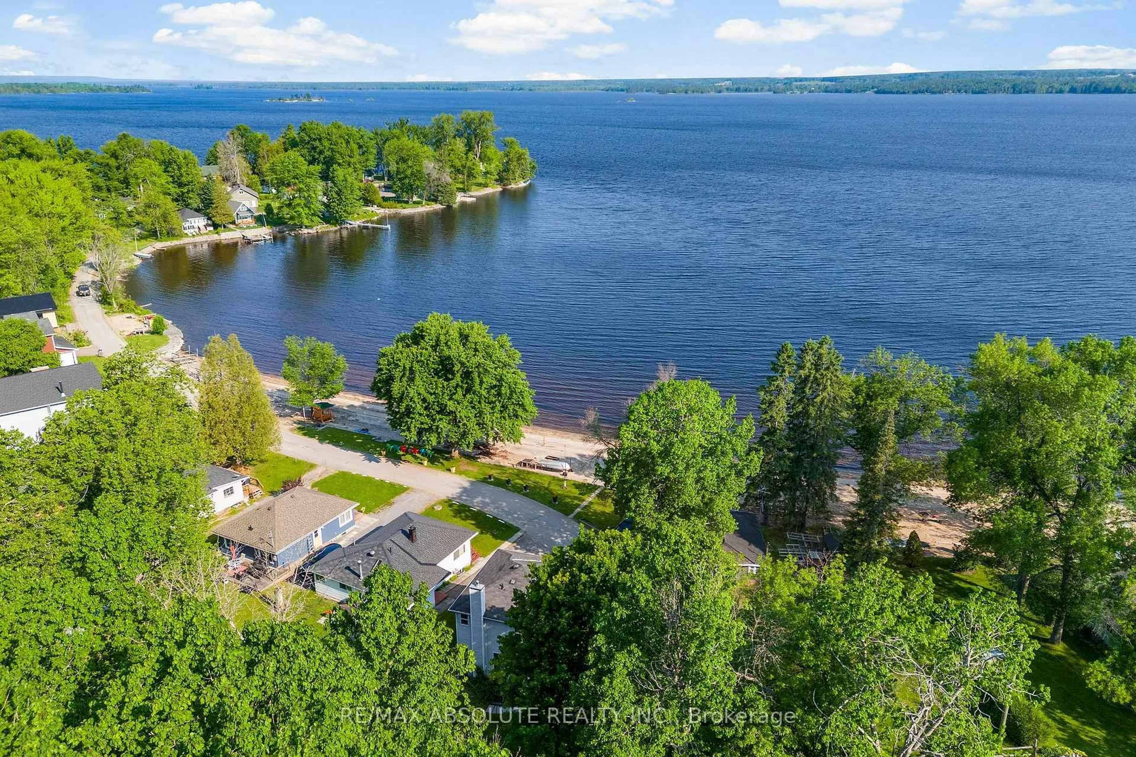A pic from outside/outdoor area/front of a property/back of a property/a pic from drone, water/lake/river/ocean view for 813 Archibald St, Braeside Ontario K0A 1G0
