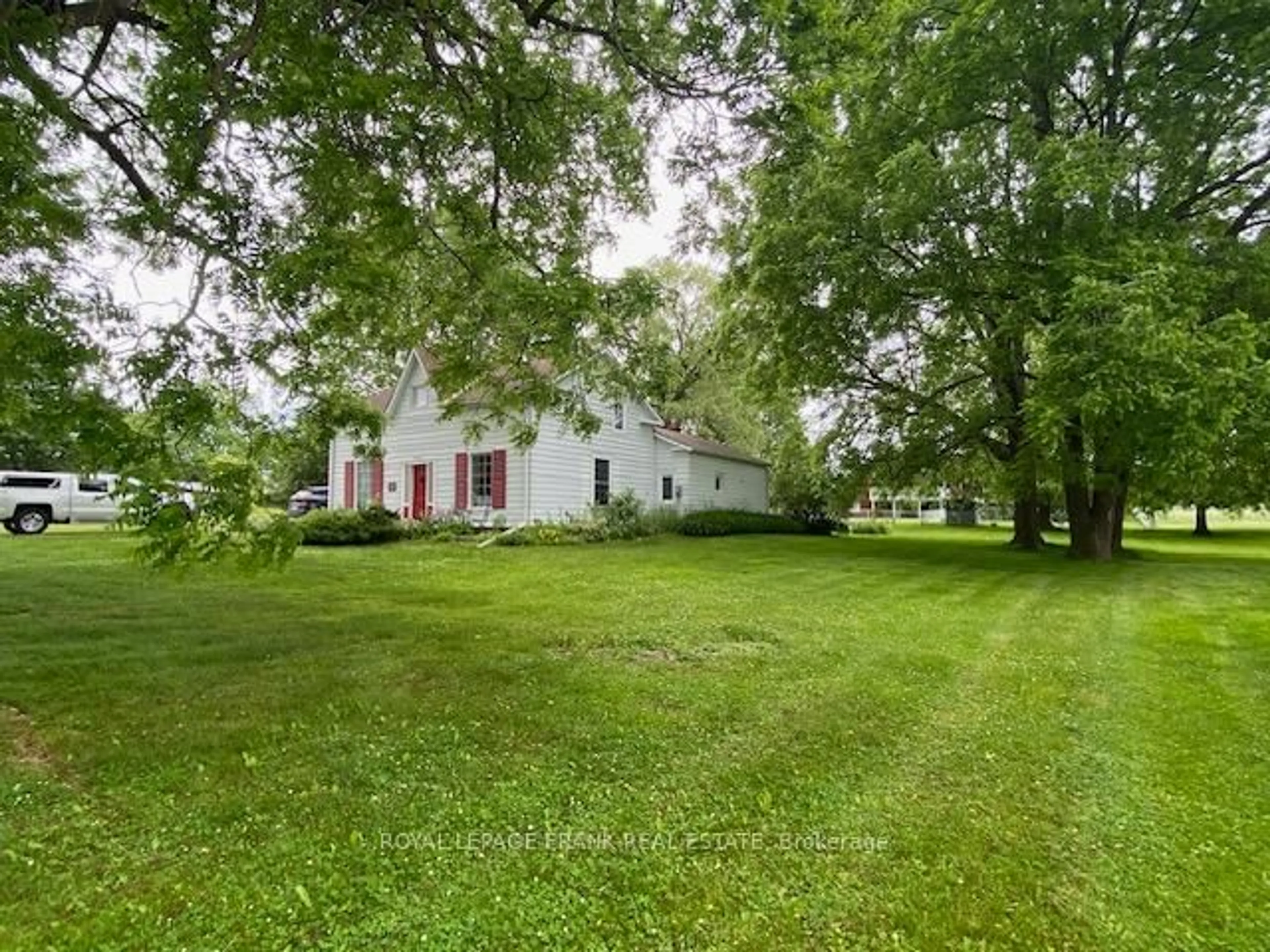 A pic from outside/outdoor area/front of a property/back of a property/a pic from drone, unknown for 174 King St, Cramahe Ontario K0K 1S0