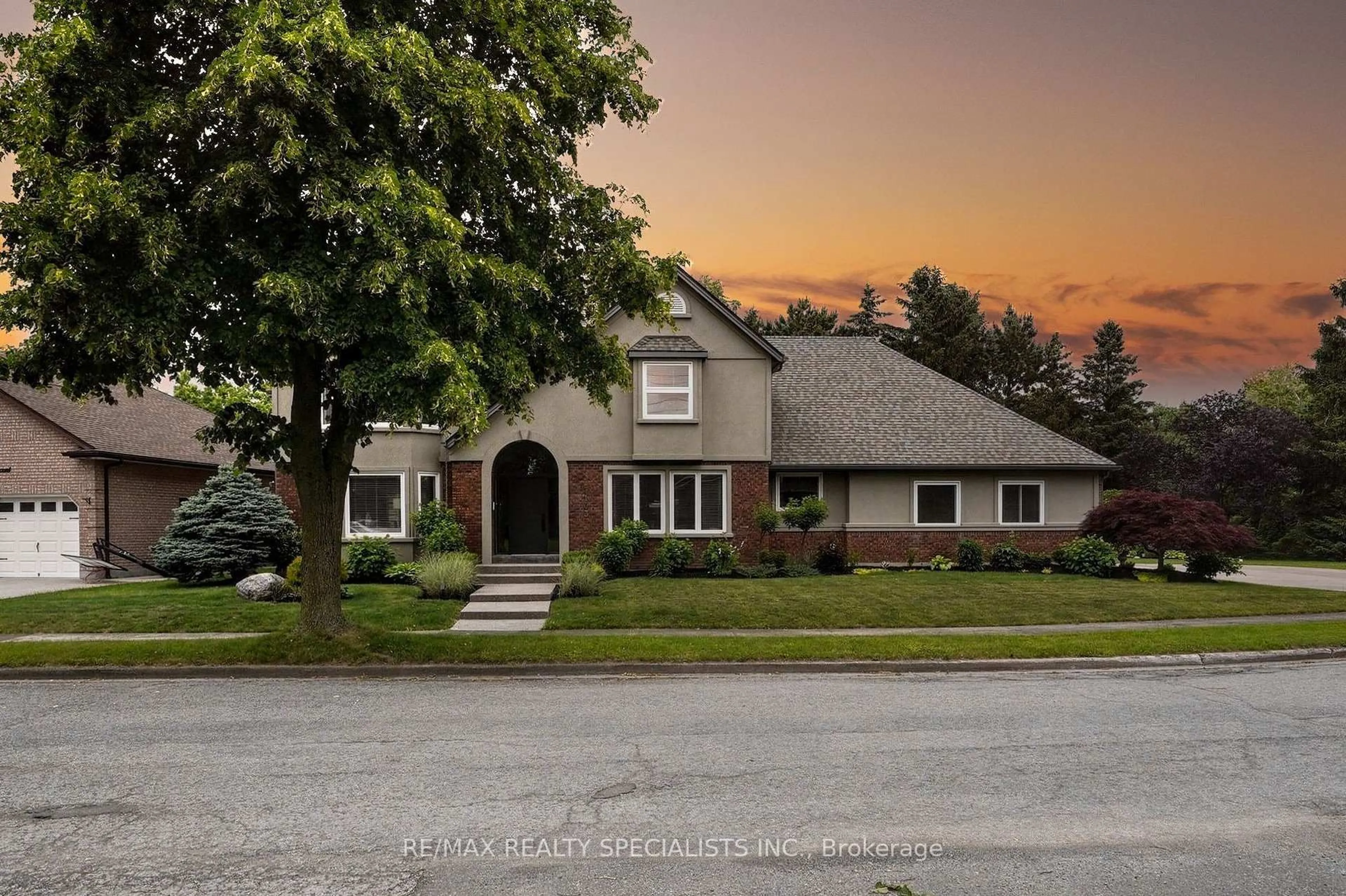 Unknown for 7103 BURBANK Cres, Niagara Falls Ontario L2J 4E7