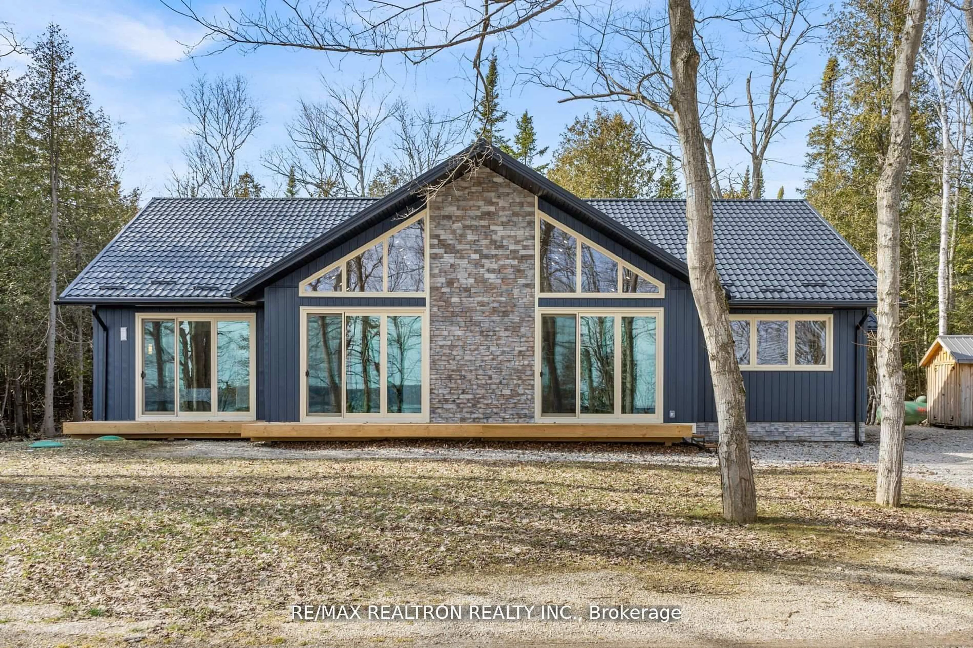 Home with brick exterior material, unknown for 27 Whippoorwill Rd, Northern Bruce Peninsula Ontario N0H 1W0