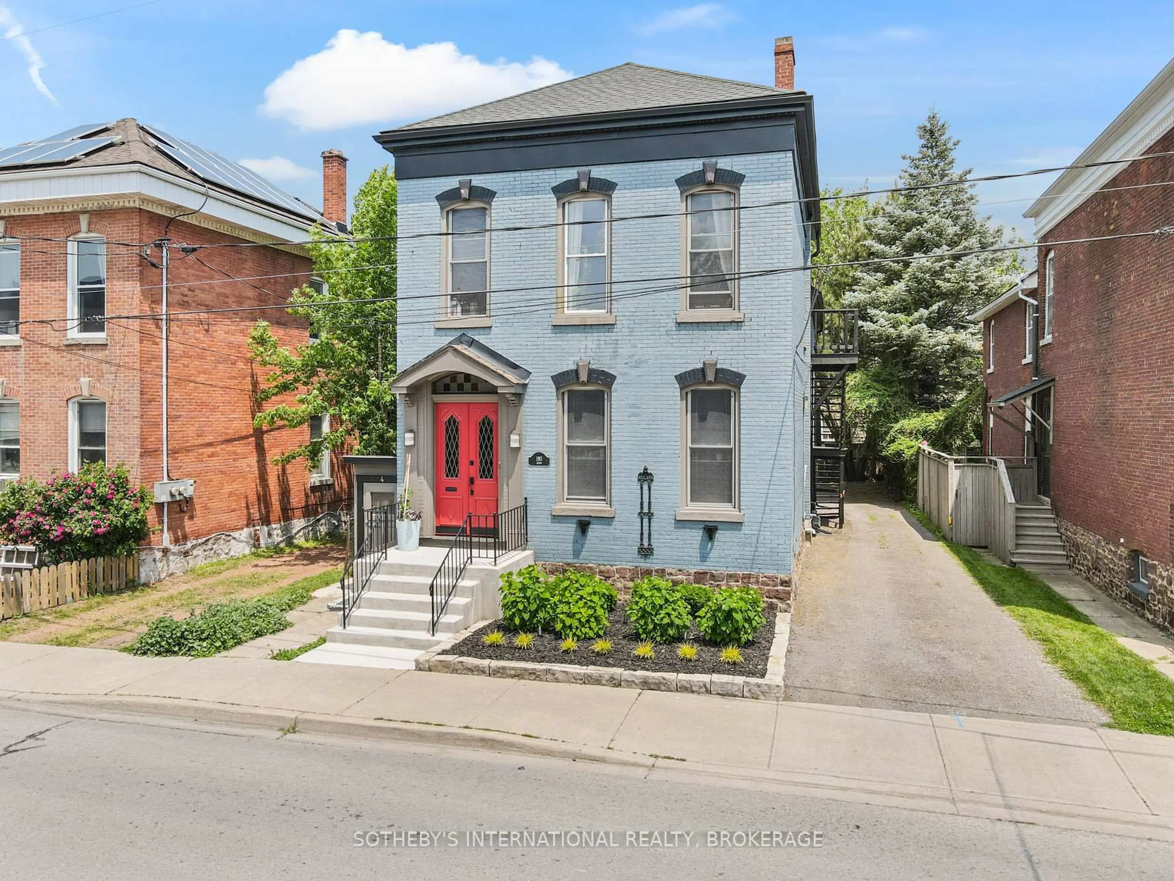 Home with brick exterior material, street for 180 James St, St. Catharines Ontario L2R 5C5