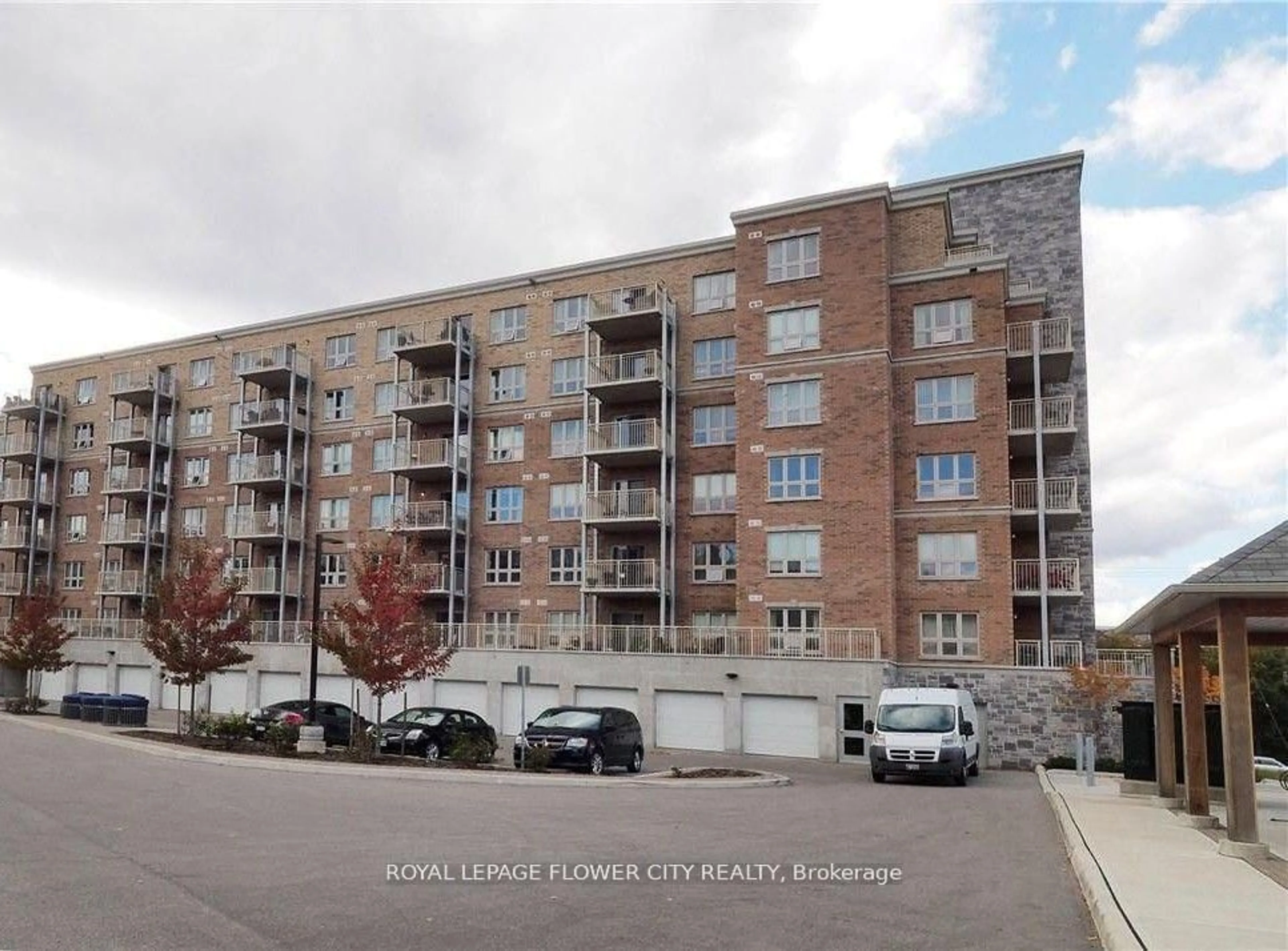 Unknown for 155 Water St #206, Cambridge Ontario N1R 3E3