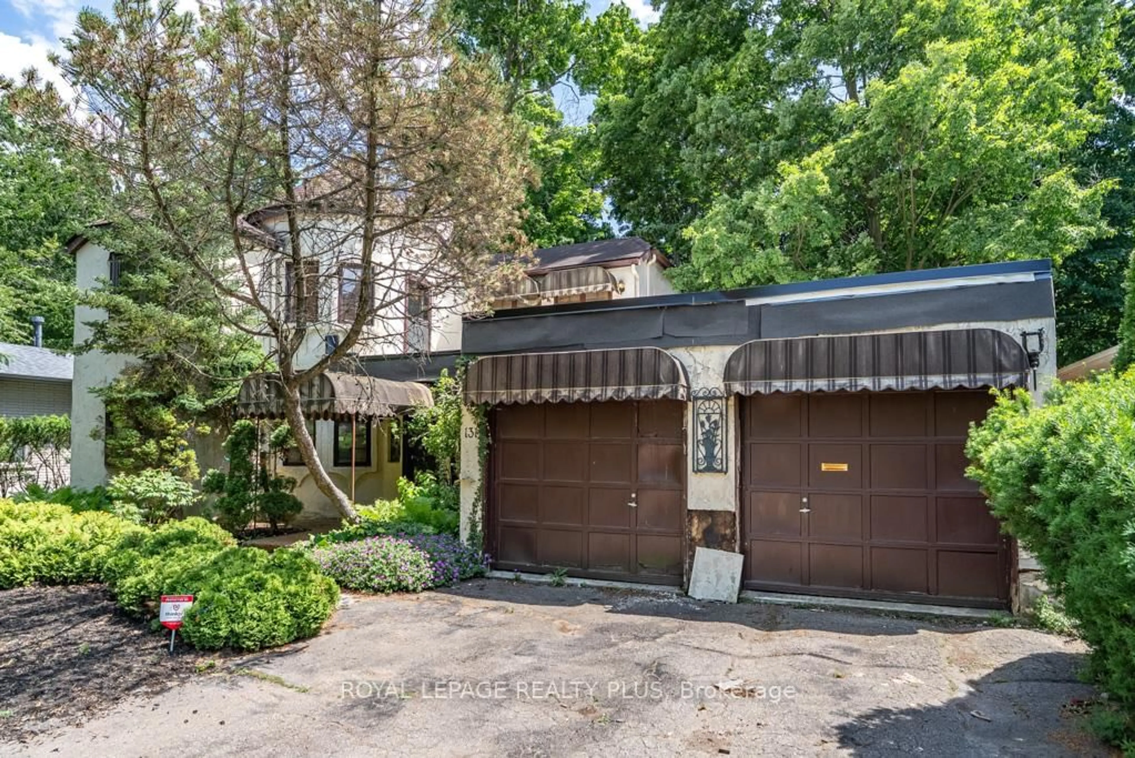 Unknown for 131 Gunn Ave, Cambridge Ontario N3C 2Z5