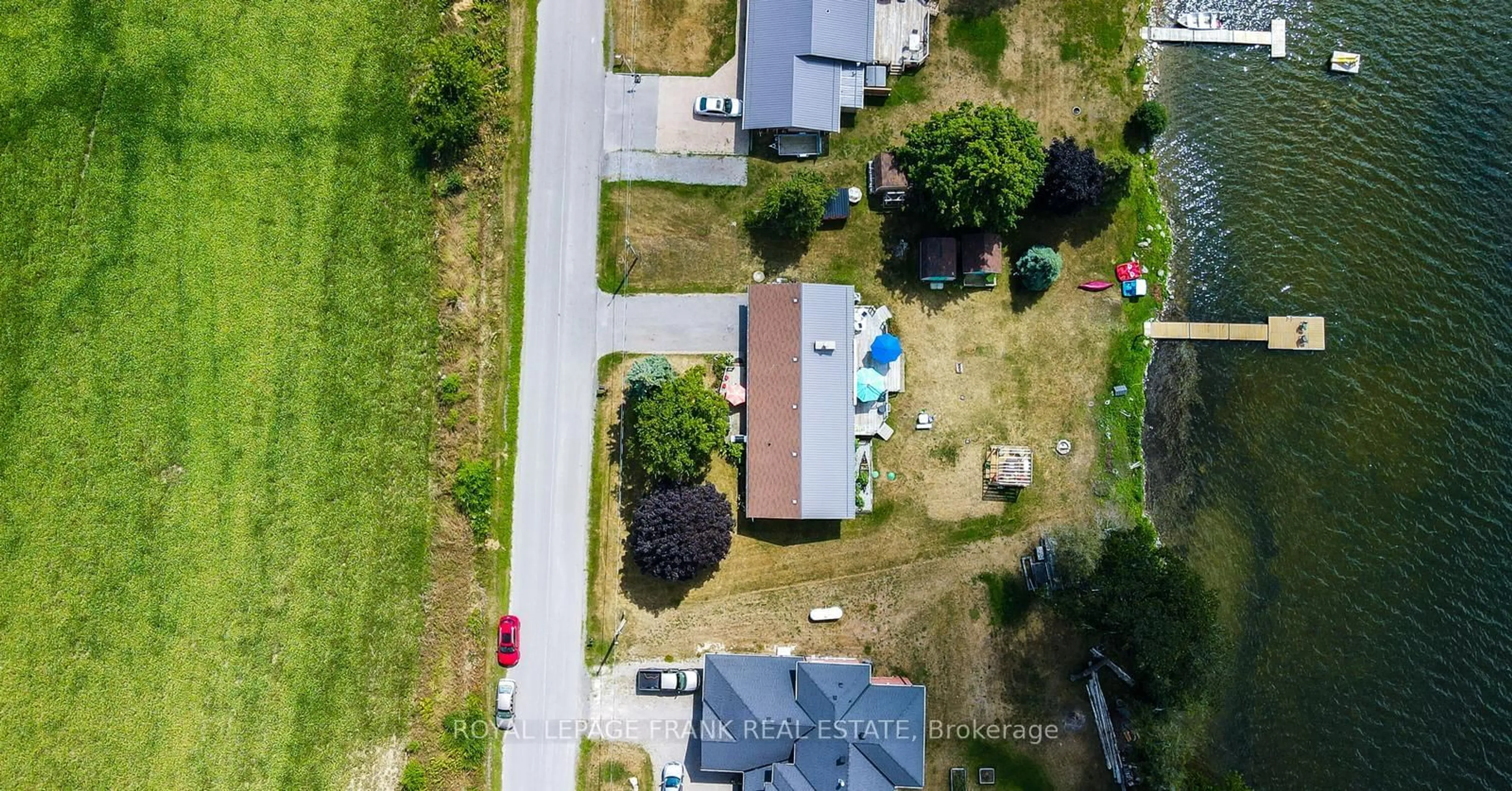 A pic from outside/outdoor area/front of a property/back of a property/a pic from drone, street for 138 Starr Blvd, Kawartha Lakes Ontario L9L 1B6