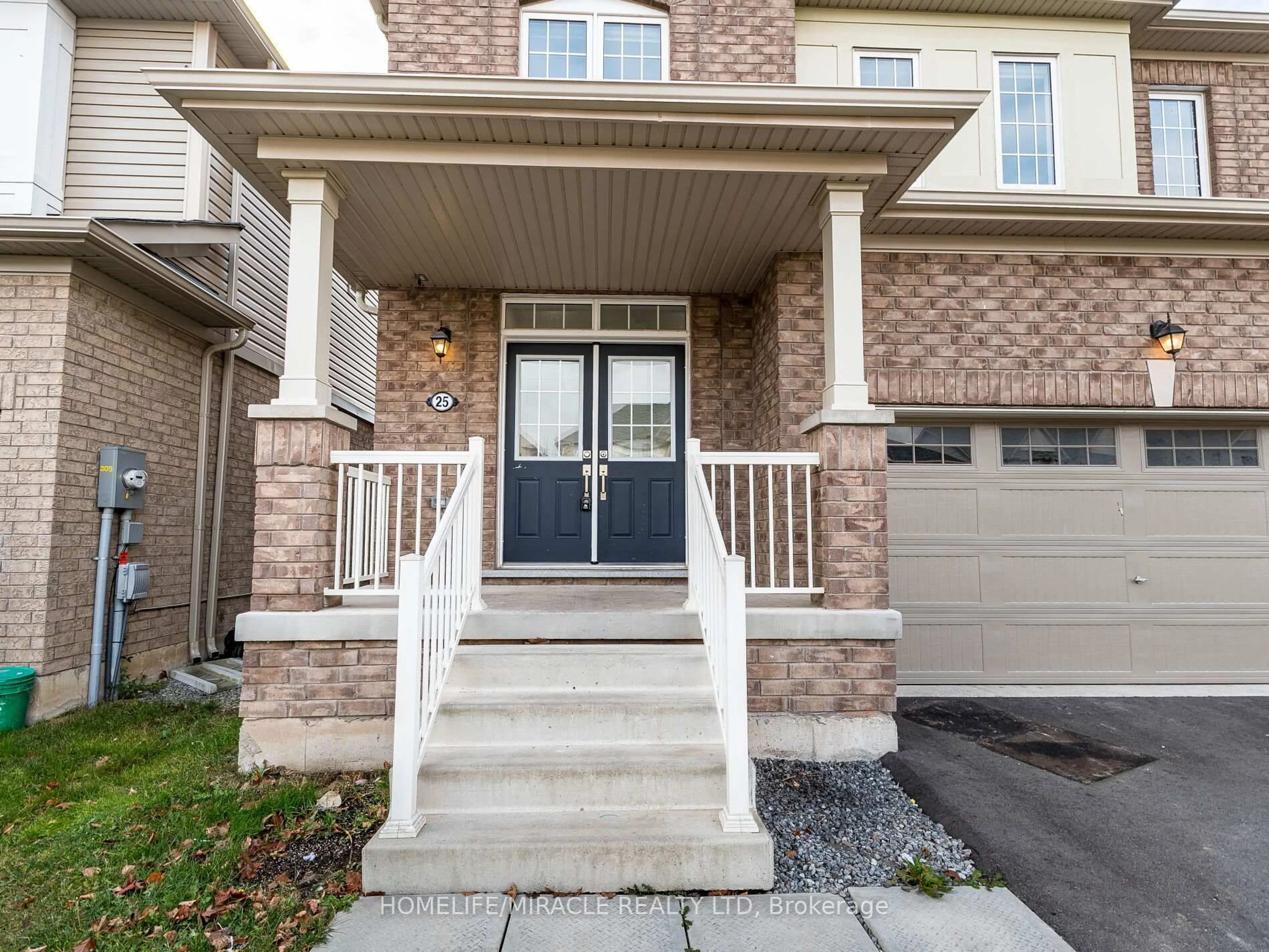 Home with brick exterior material, street for 25 Doreen Dr, Thorold Ontario L3B 5N5