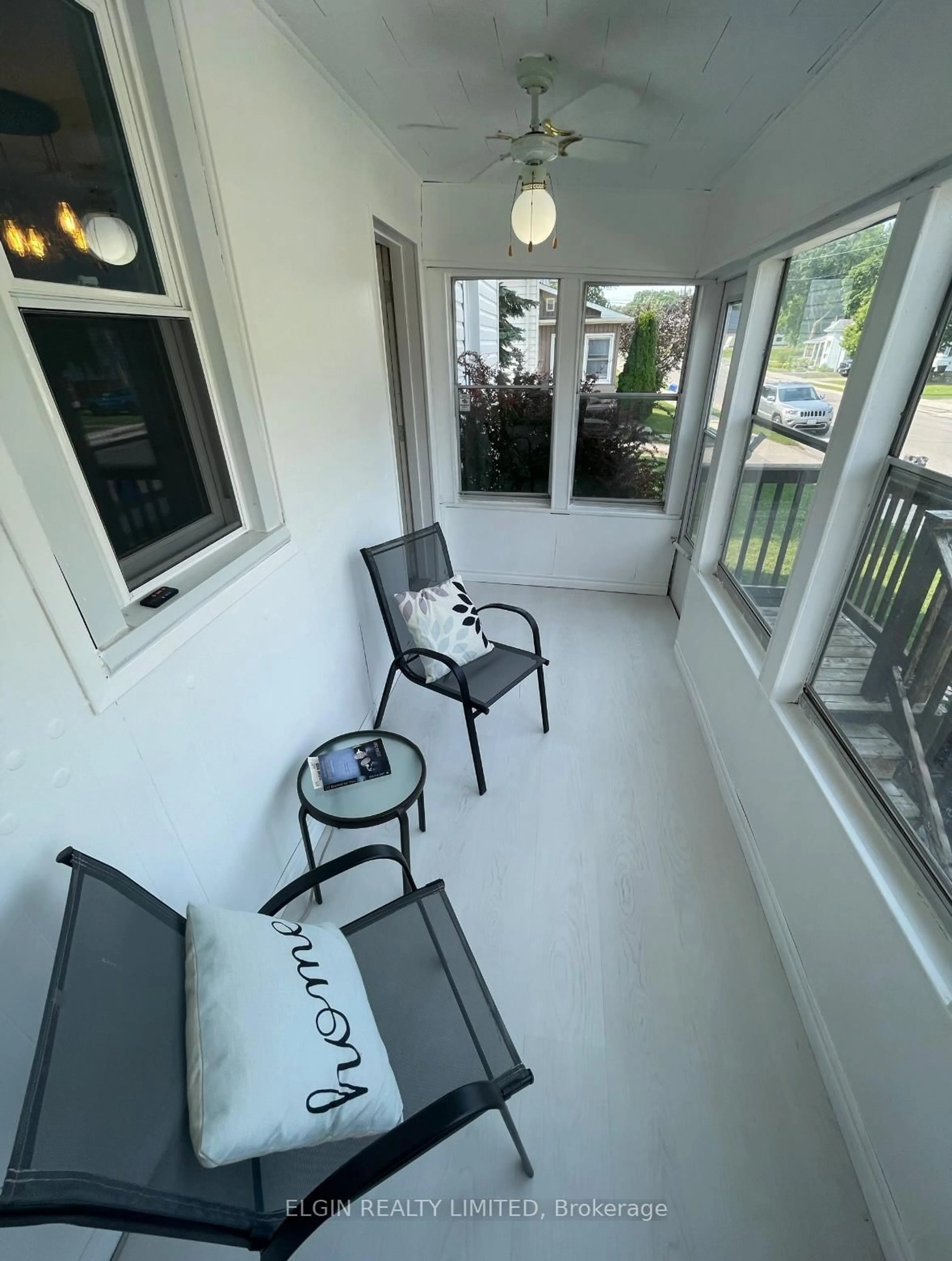 Patio, street for 115 Balaclava St, St. Thomas Ontario N5P 3C8