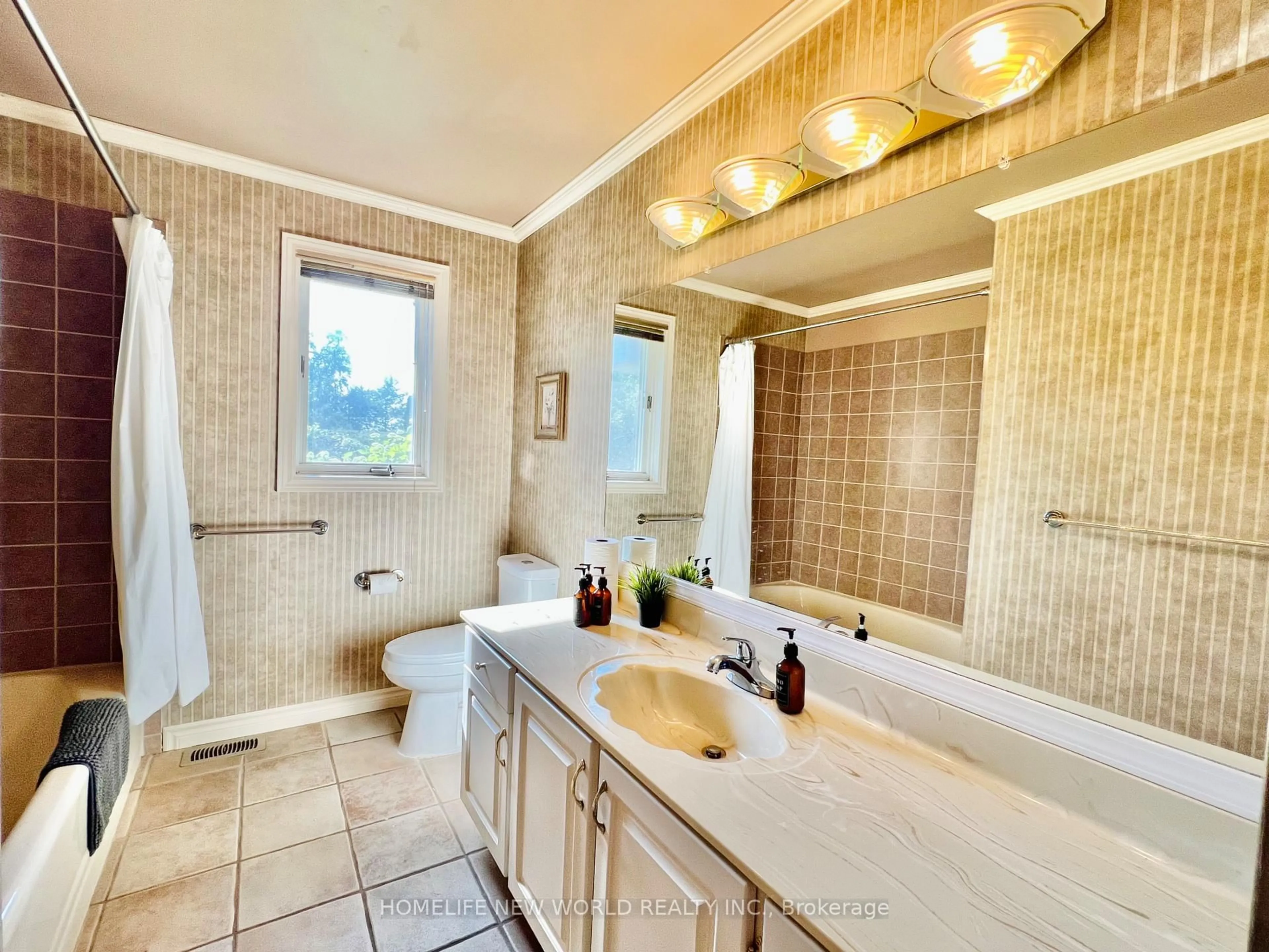 Contemporary bathroom, ceramic/tile floor for 159 Ball Point Rd, Kawartha Lakes Ontario L9L 1B6