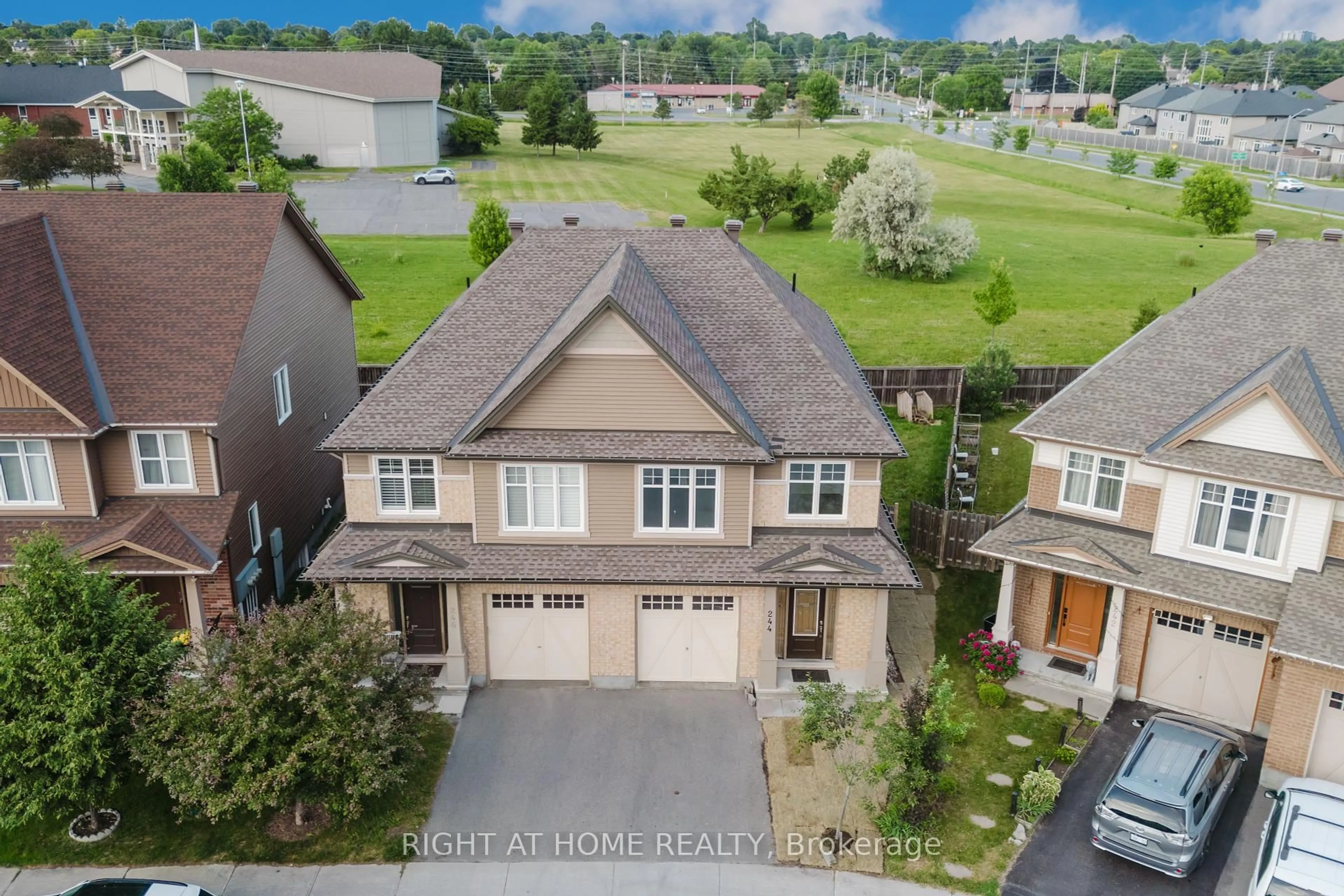 A pic from outside/outdoor area/front of a property/back of a property/a pic from drone, street for 244 Fergus Cres, Ottawa Ontario K2J 3L7