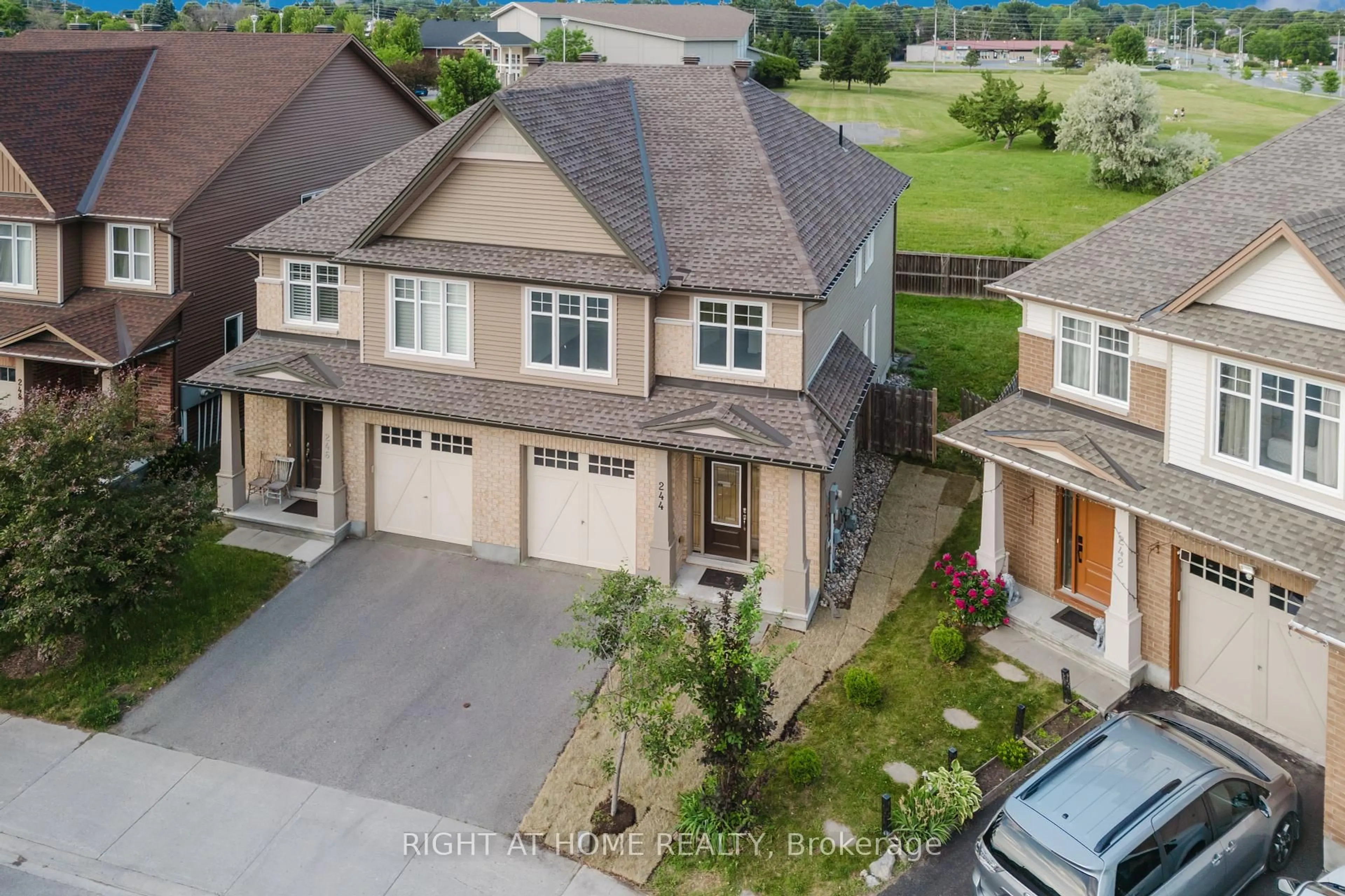 A pic from outside/outdoor area/front of a property/back of a property/a pic from drone, street for 244 Fergus Cres, Ottawa Ontario K2J 3L7