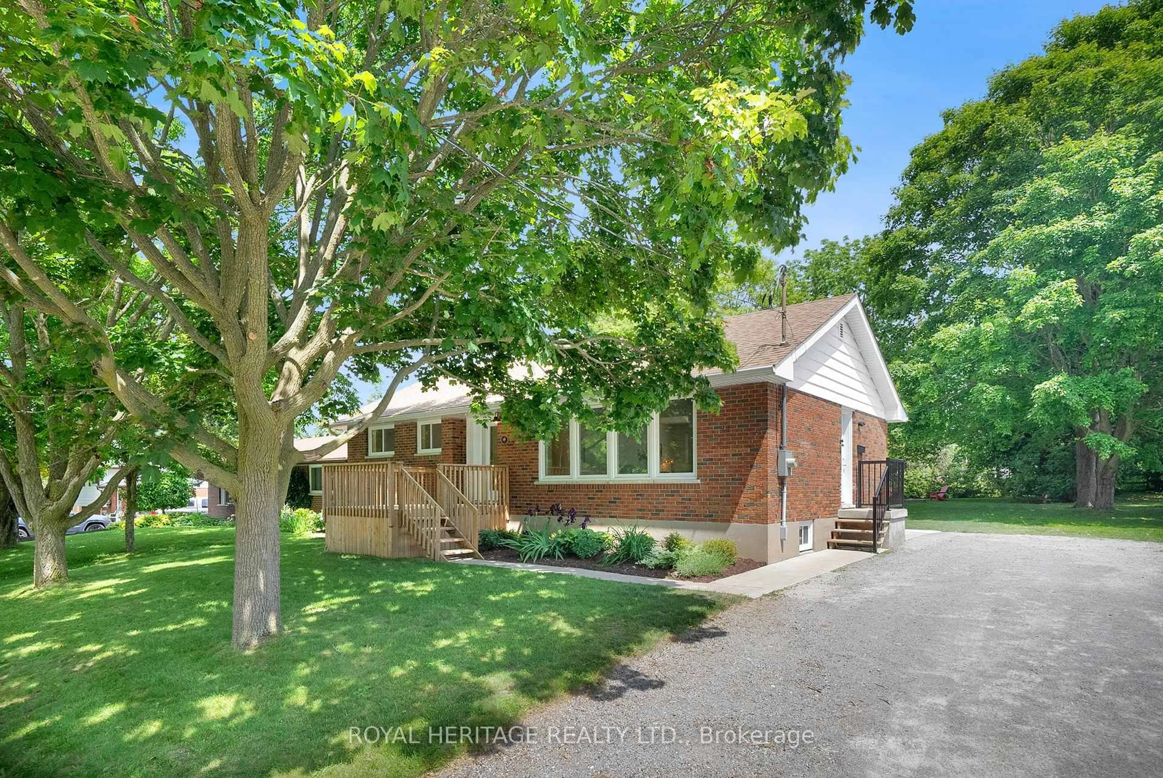 Unknown for 19 Alfred St, Port Hope Ontario L1A 2W9