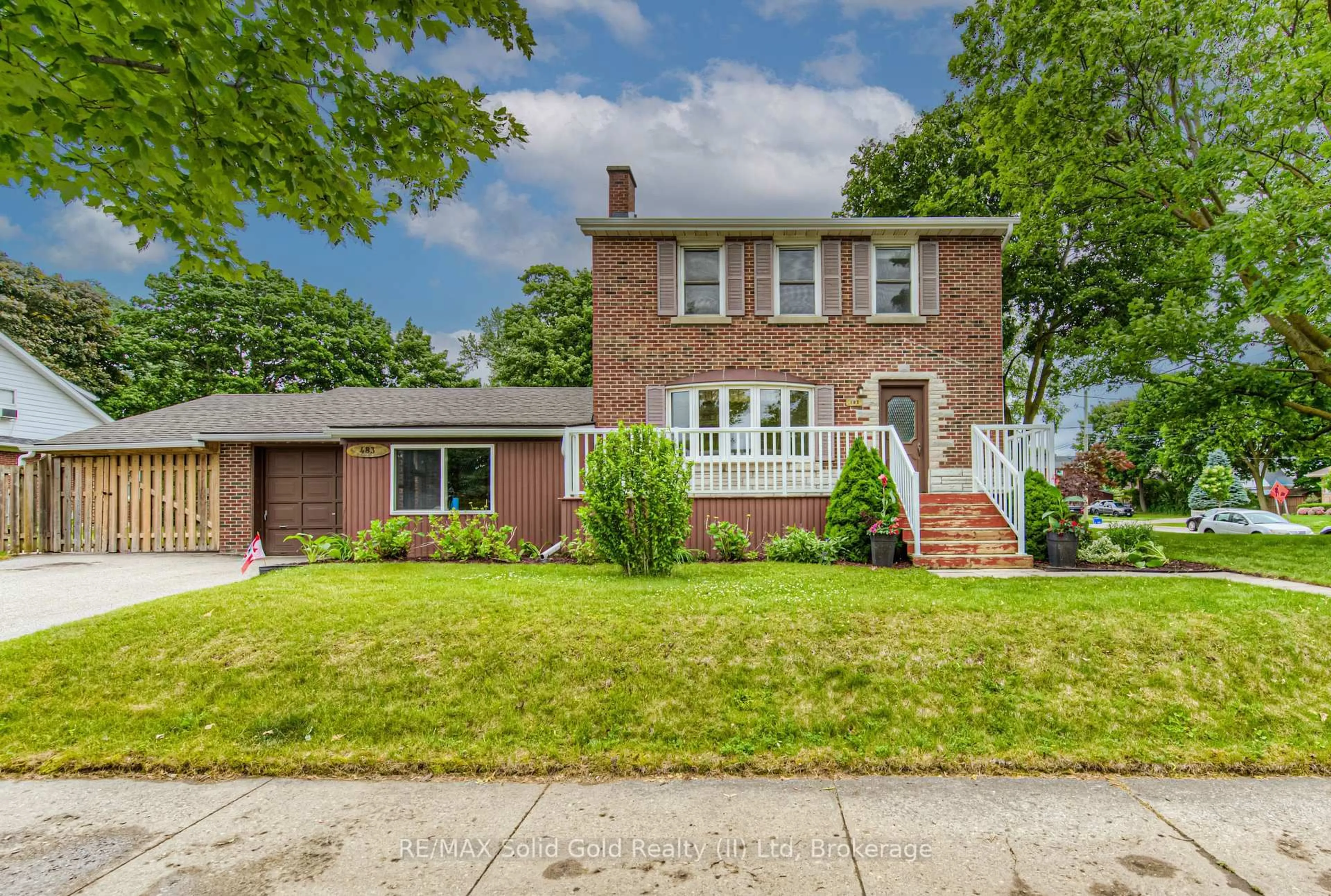 Home with brick exterior material, street for 483 Ephraim St, Kitchener Ontario N2B 2C5