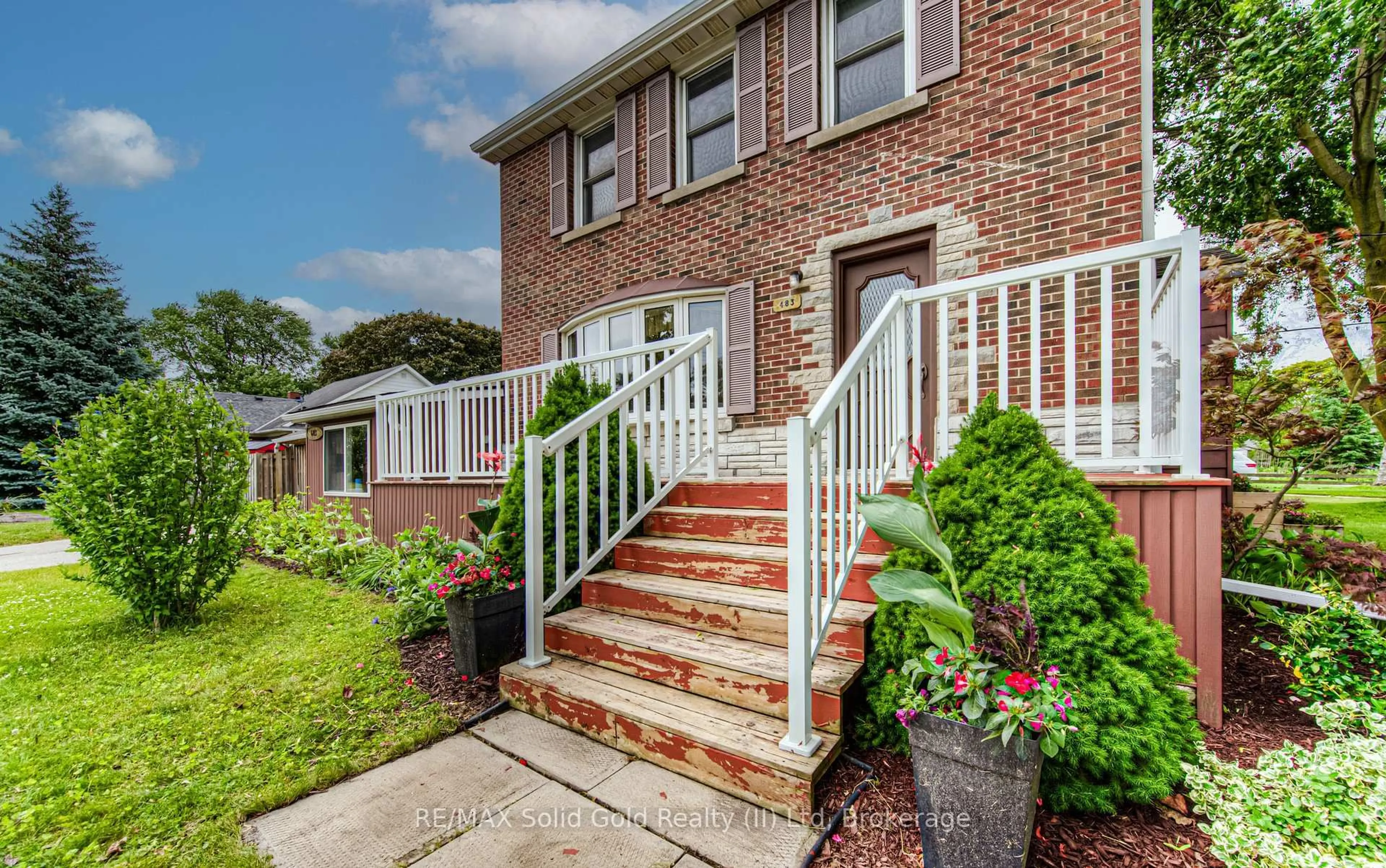 Home with brick exterior material, street for 483 Ephraim St, Kitchener Ontario N2B 2C5