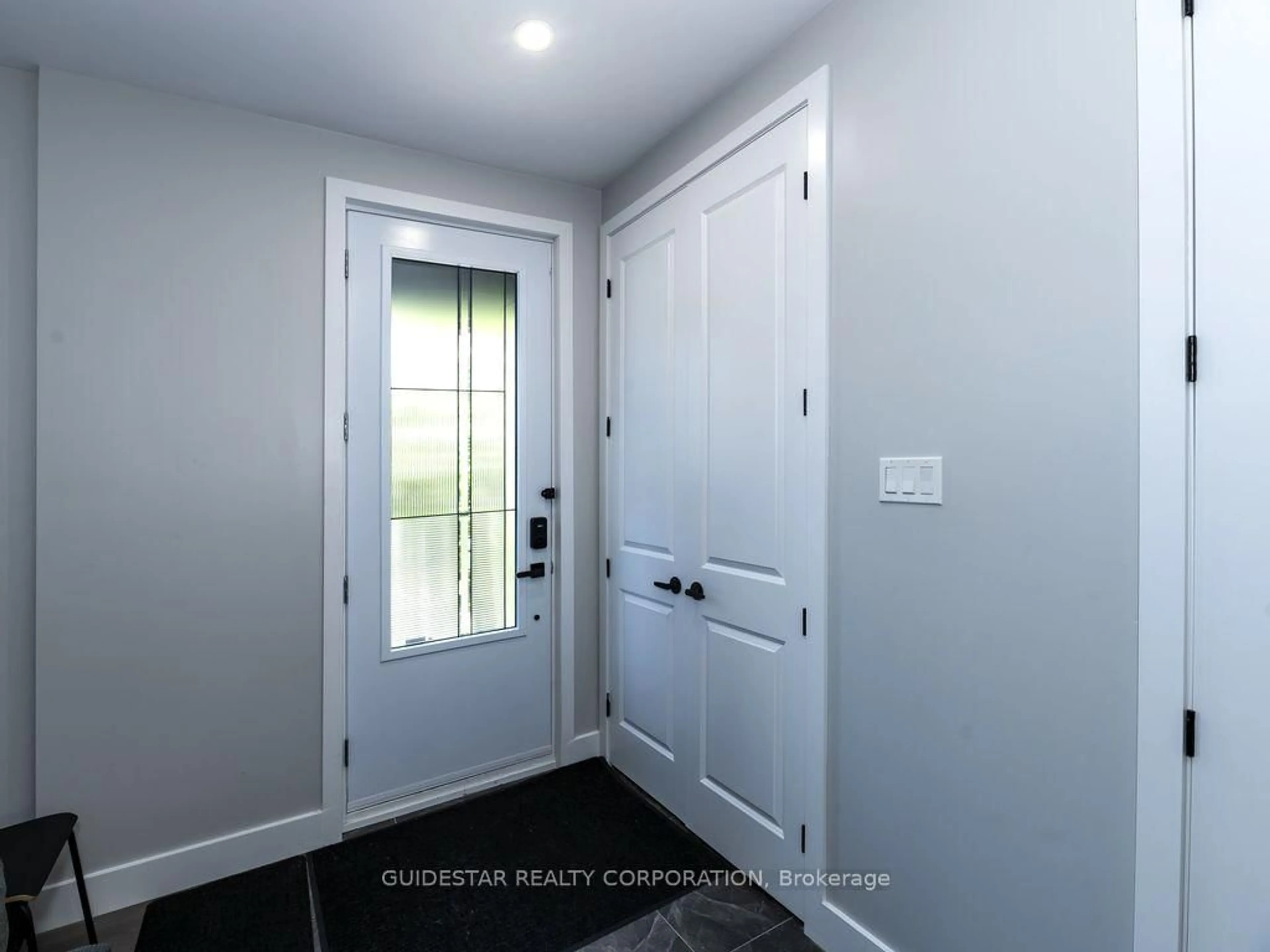 Indoor entryway for 25 Pennard Way #A & B, Ottawa Ontario K1T 4C1