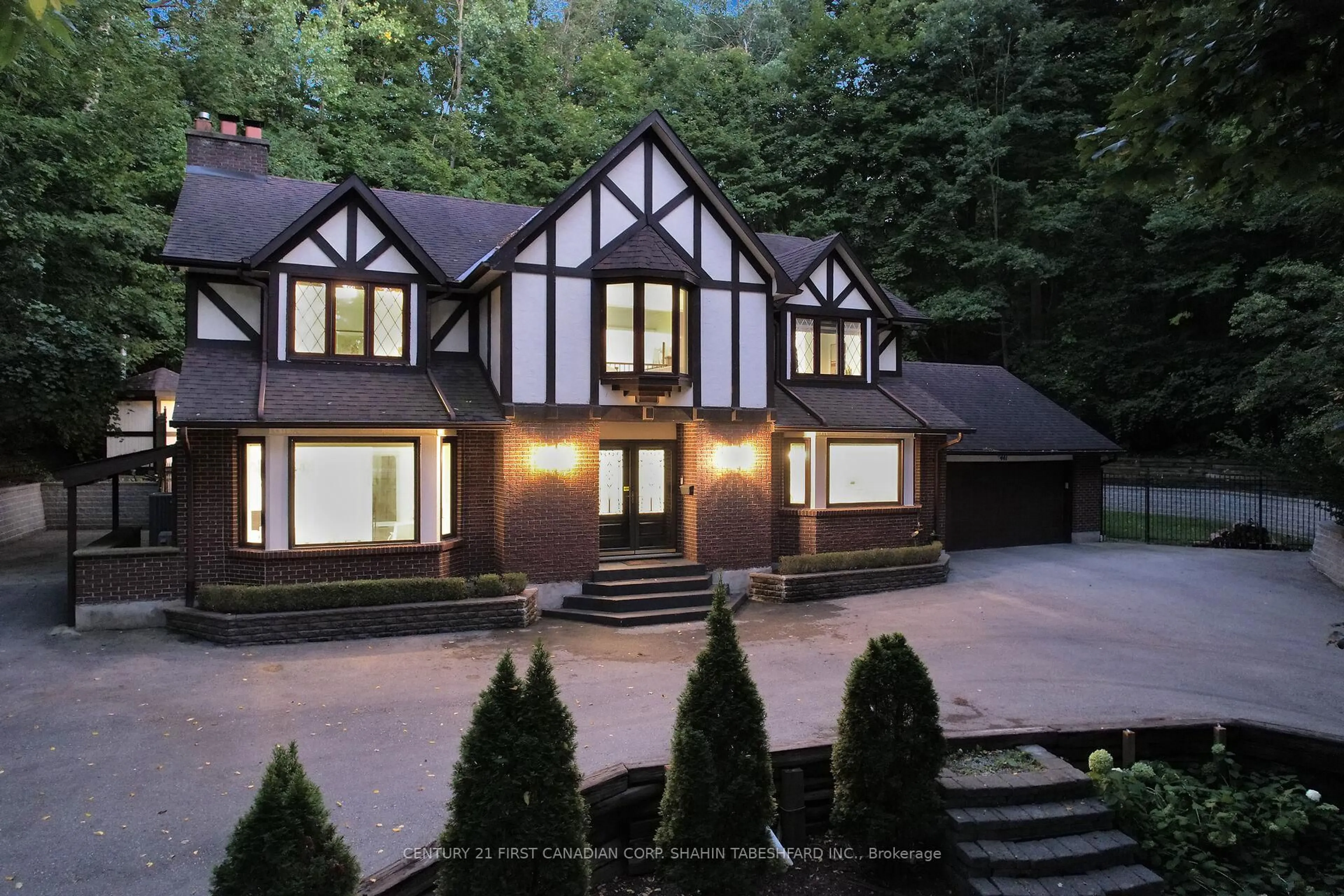 Unknown for 441 Westmount Dr, London South Ontario N6K 1X4