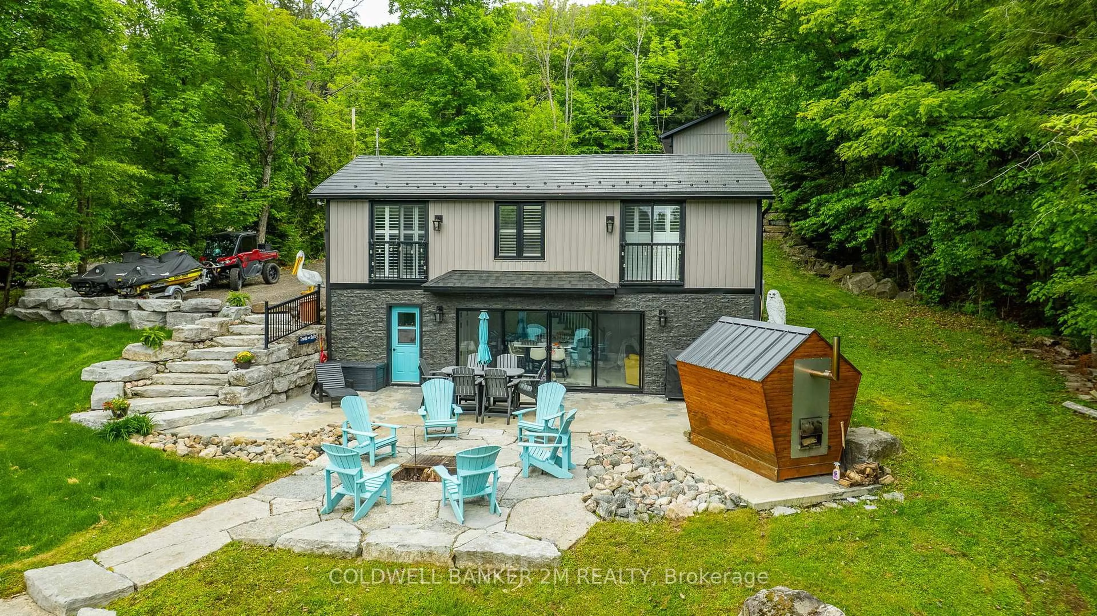 A pic from outside/outdoor area/front of a property/back of a property/a pic from drone, water/lake/river/ocean view for 1174 Birch Narrows Rd, Dysart et al Ontario K0M 1S0