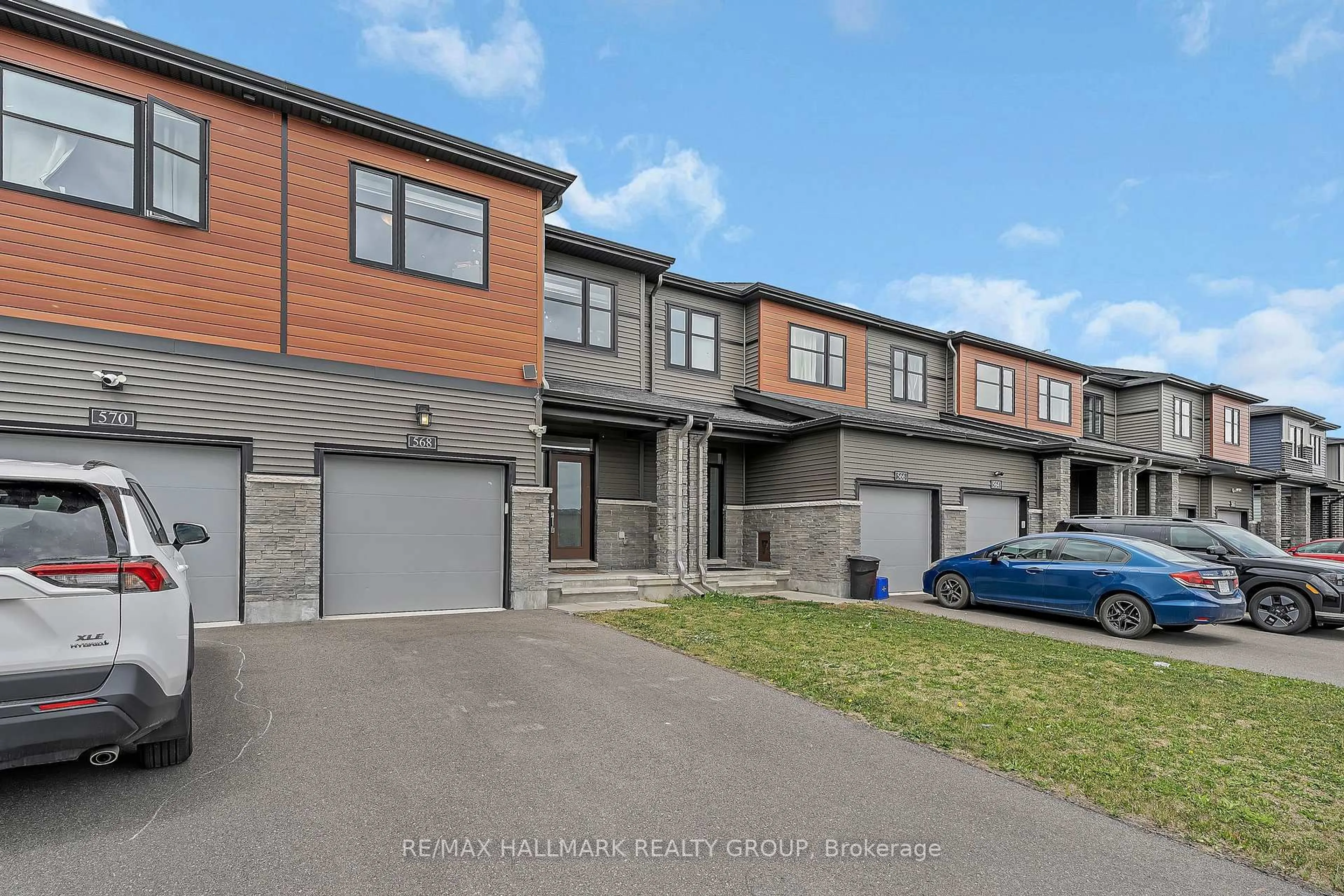 Unknown for 568 Prominence Way, Ottawa Ontario K4A 5K9