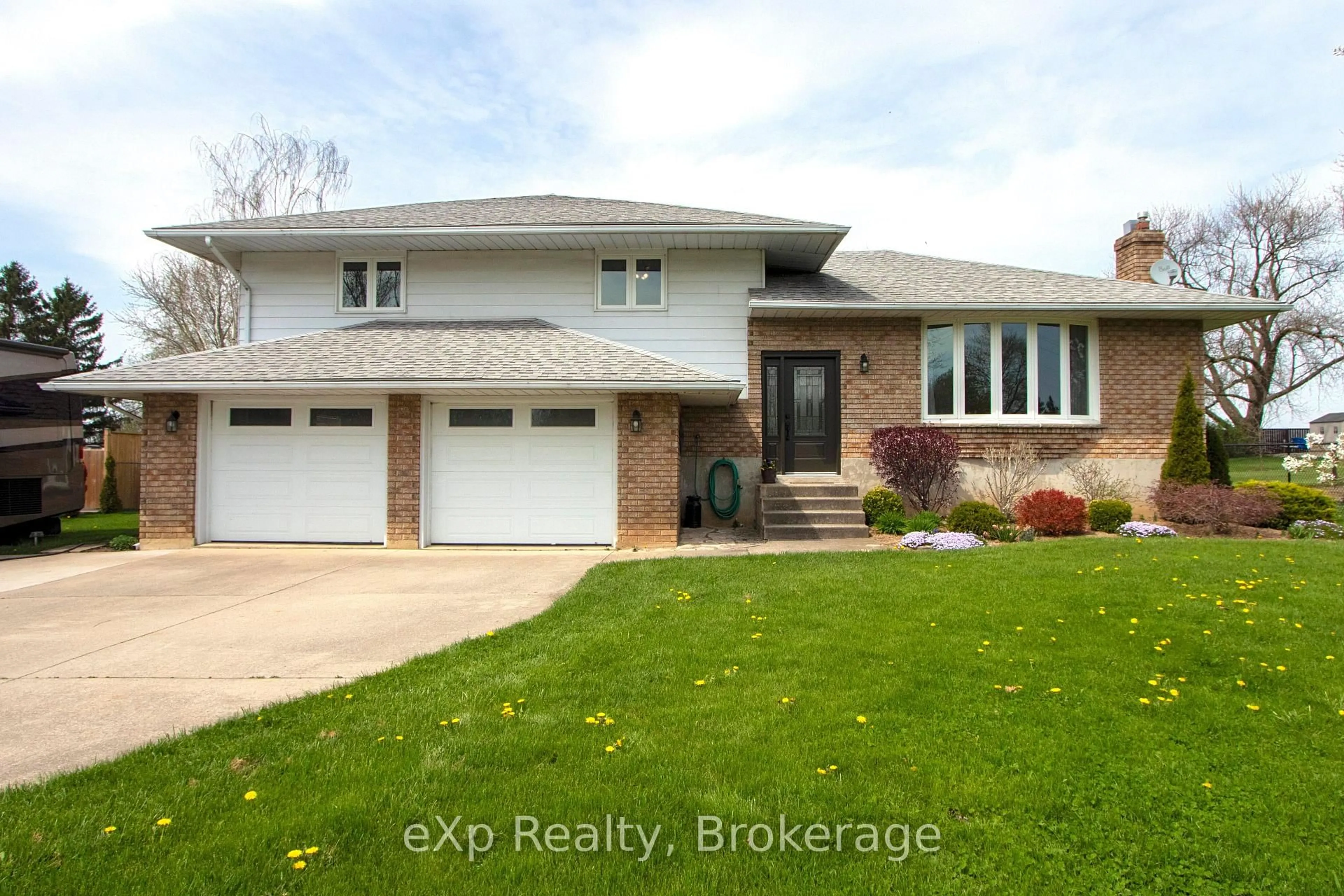 Unknown for 1806 Perth 139 Rd, St. Marys Ontario N4X 1C8