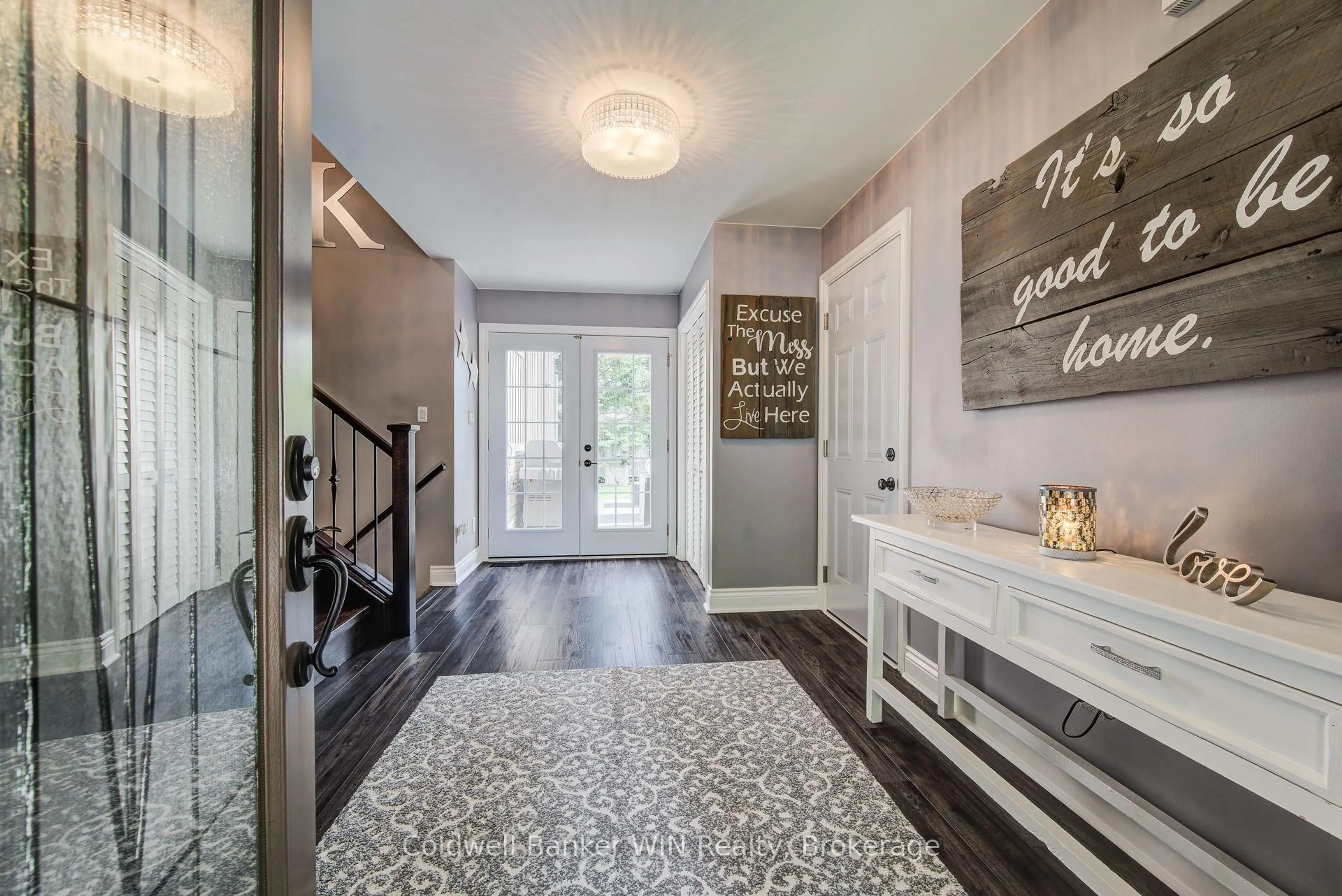 Indoor entryway for 250 Justin's Pl, Wellington North Ontario N0G 2L3