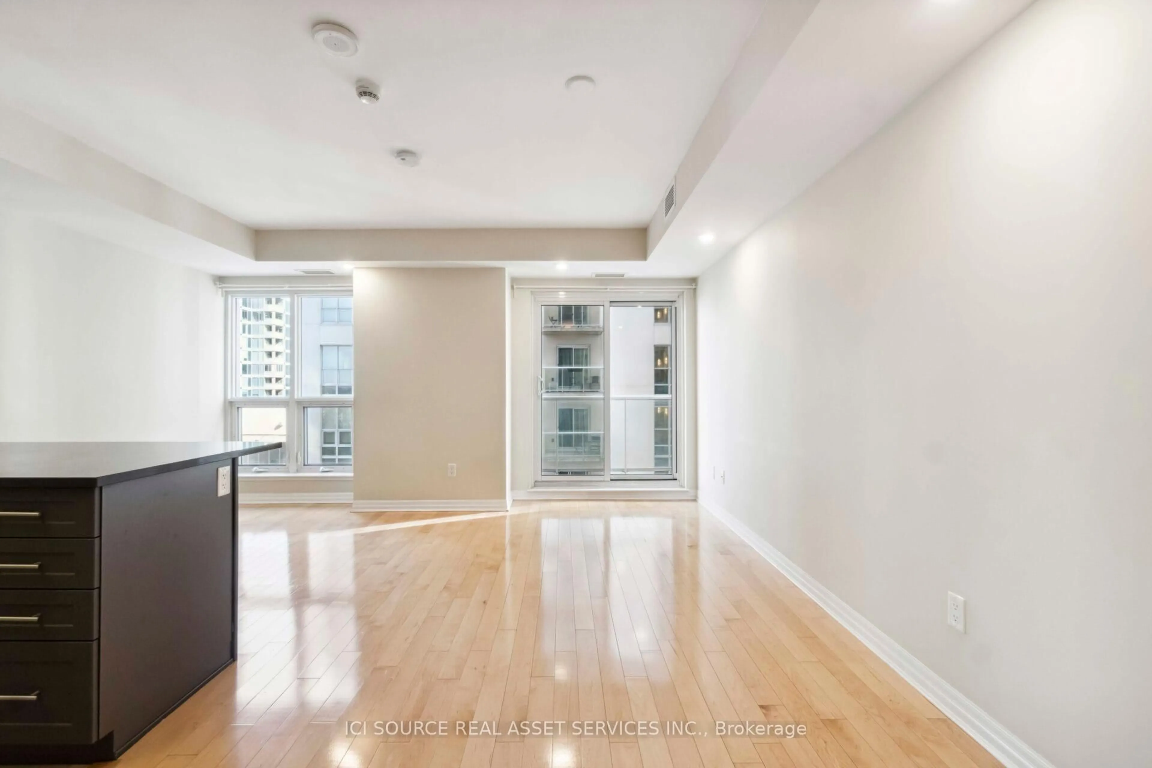 A pic of a room for 195 Besserer St #1708, Ottawa Ontario K1N 0B6