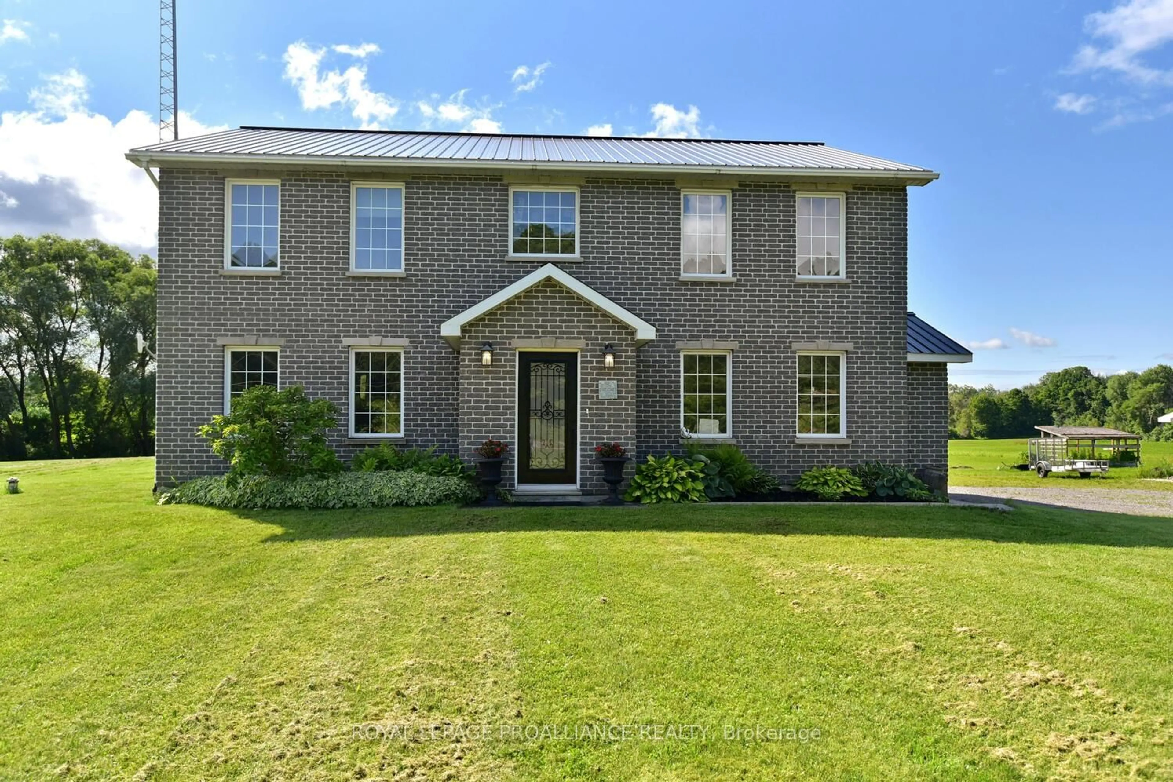 Home with brick exterior material, building for 1367 HALLECKS Rd, Elizabethtown-Kitley Ontario K6V 5T3